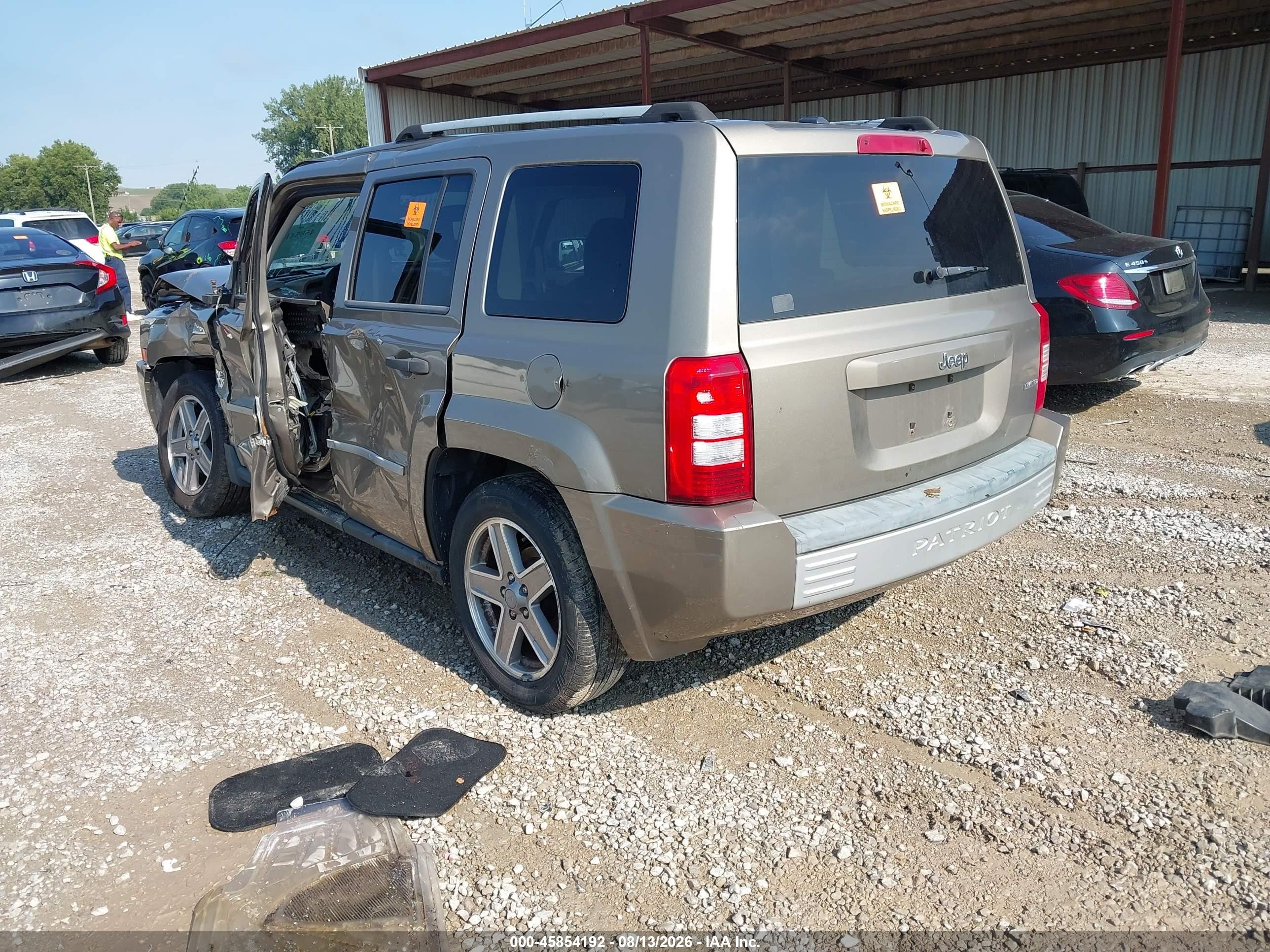 2008 Jeep Patriot Limited Gold vin: 1J8FT48W78D558233