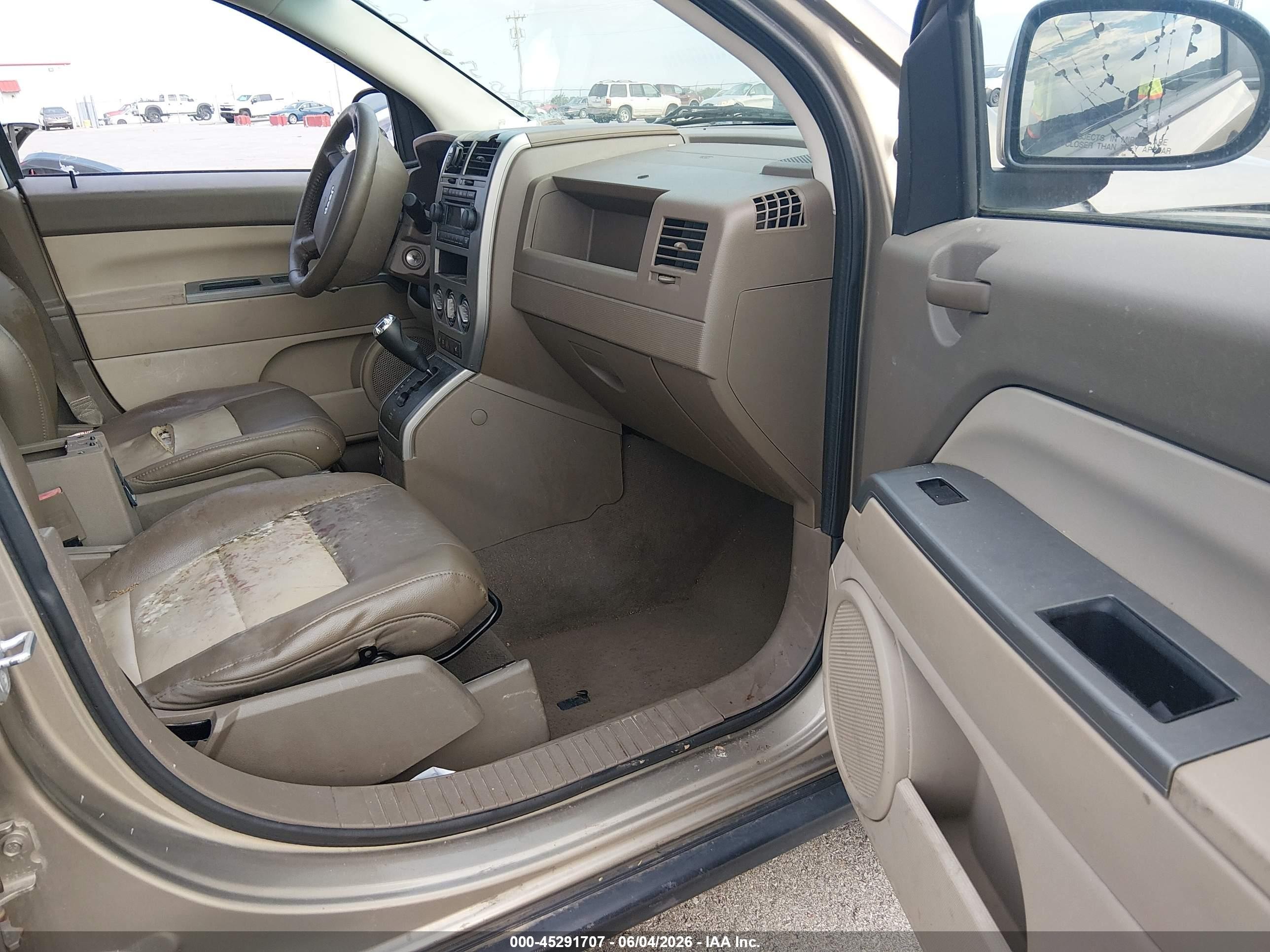 2007 Jeep Compass Limited Gold vin: 1J8FT57W27D192588