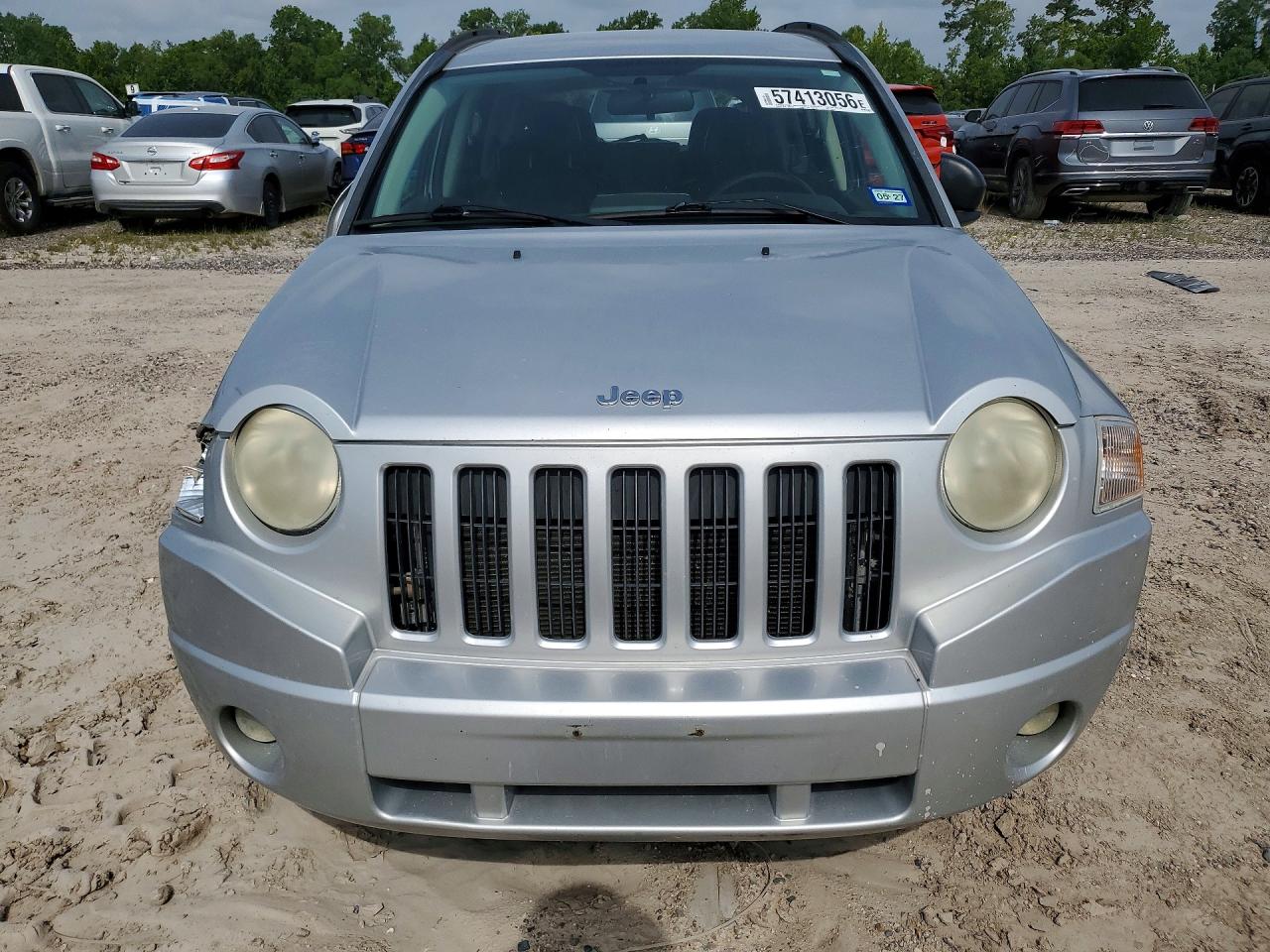 2007 Jeep Compass Limited Silver vin: 1J8FT57W37D196522