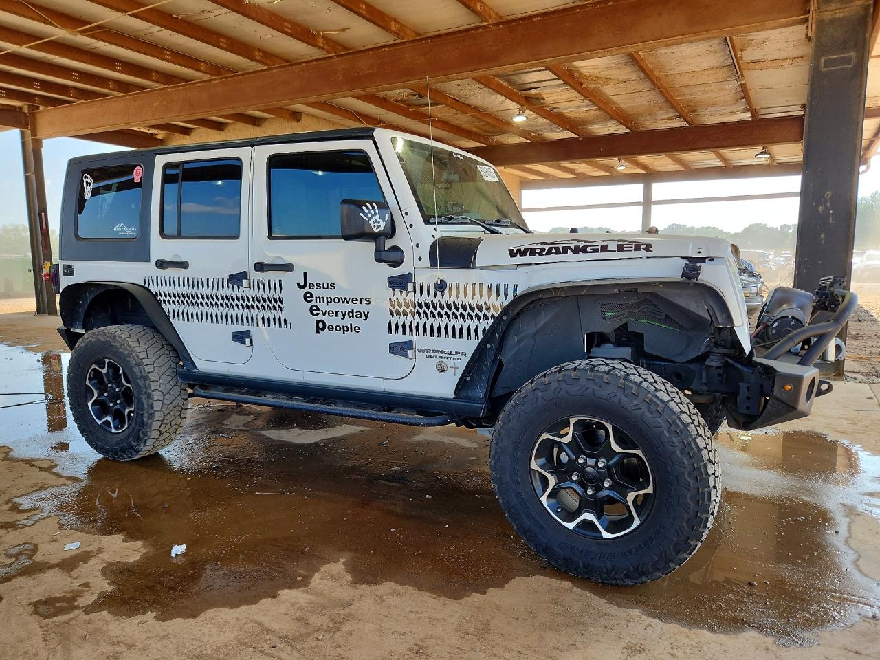 2009 Jeep Wrangler Unlimited X White vin: 1J8GA39119L711865