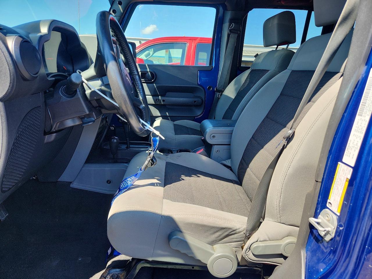 2009 Jeep Wrangler Unlimited X Blue vin: 1J8GA39159L729558