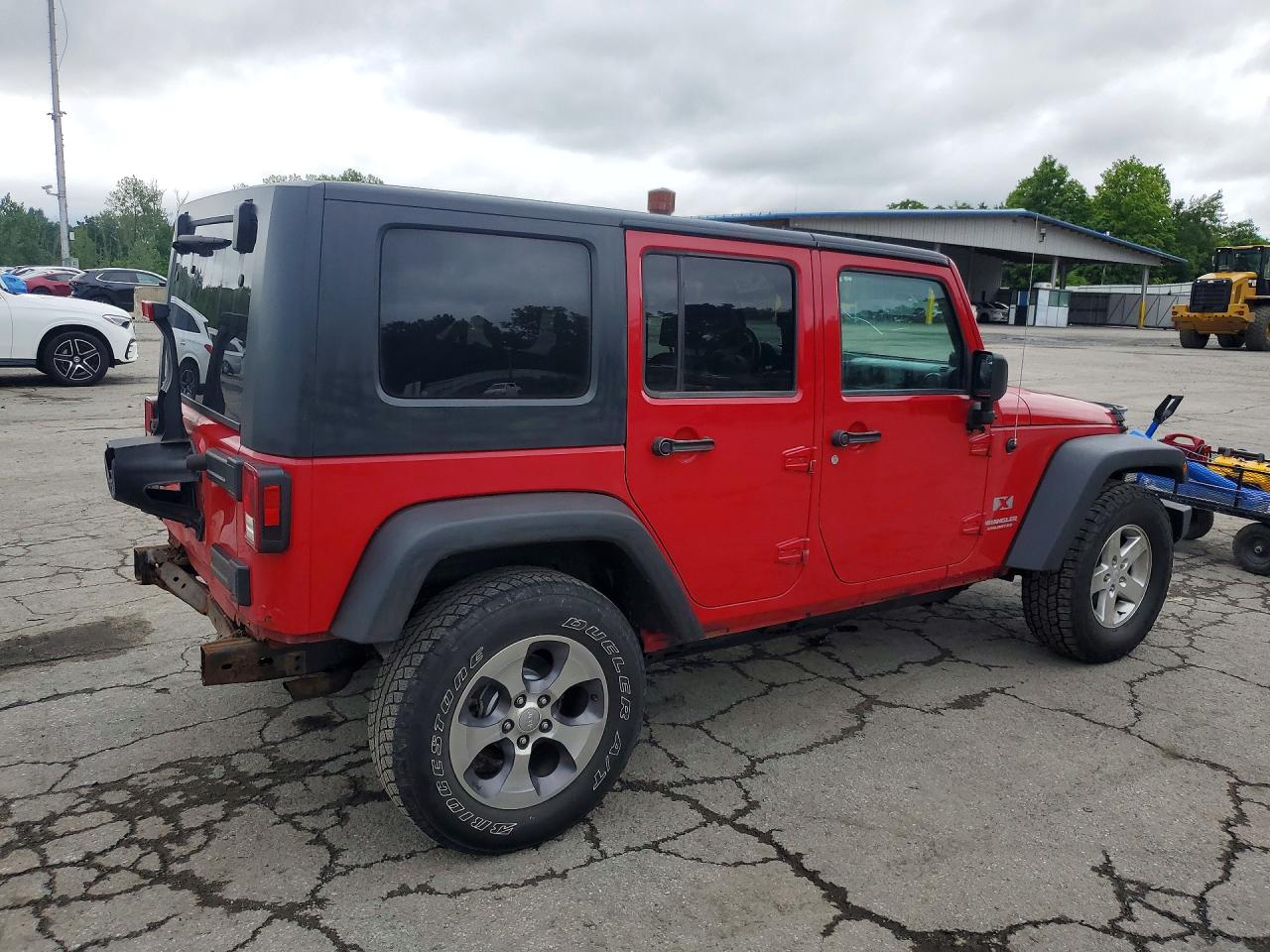 2008 Jeep Wrangler Unlimited X Red vin: 1J8GA39188L632837