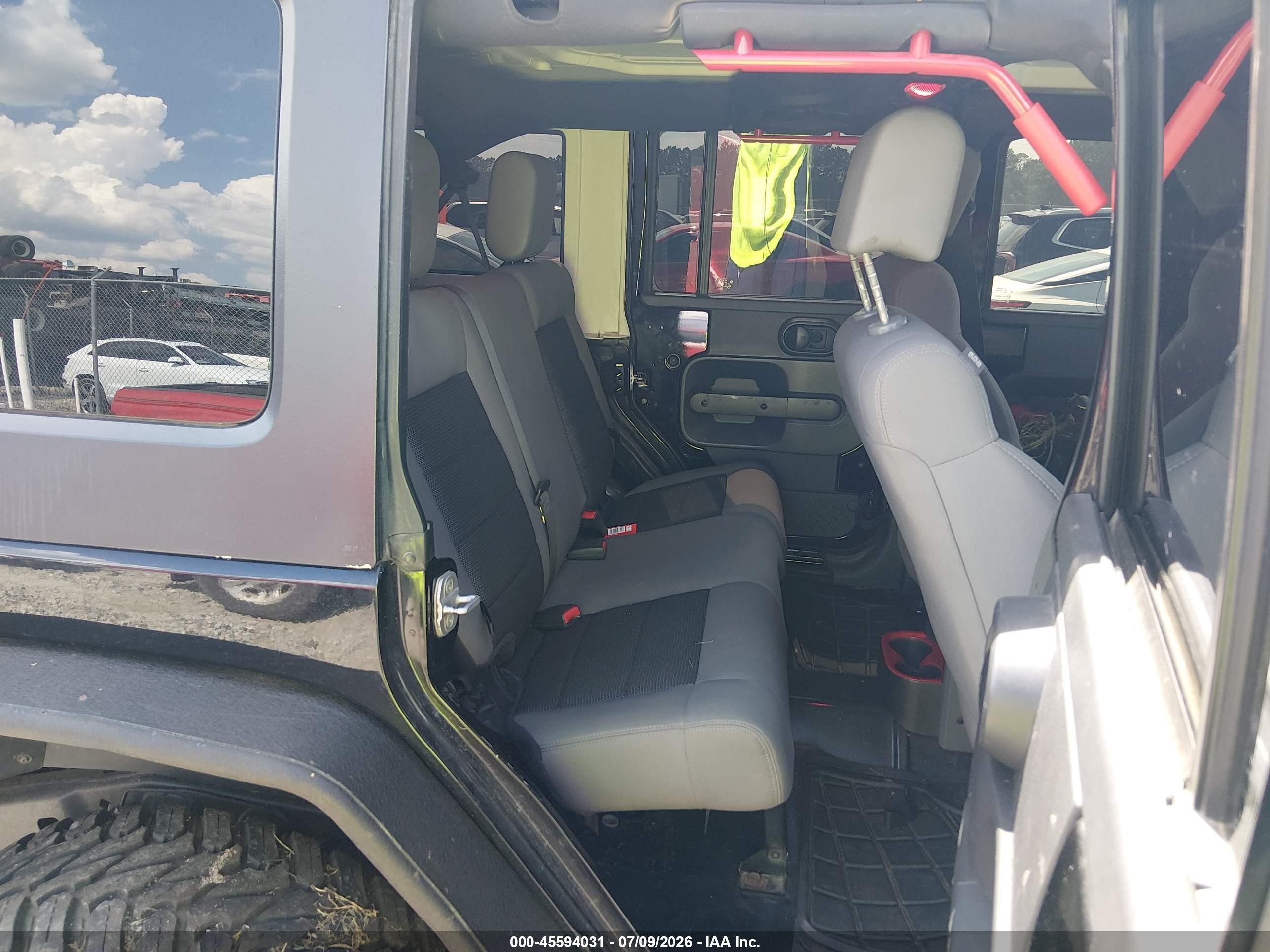 2008 Jeep Wrangler Unlimited X Black vin: 1J8GA39198L652207