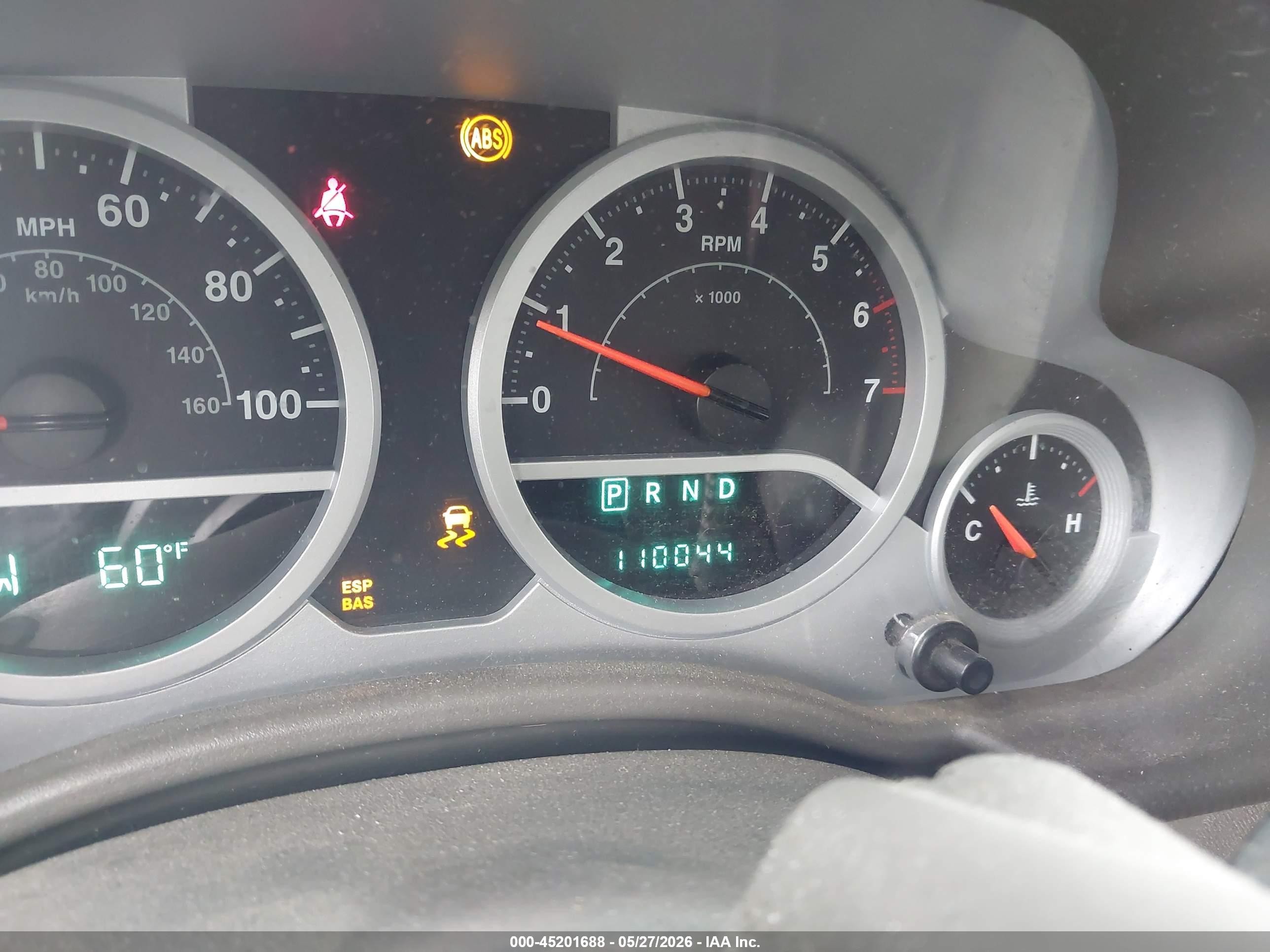 2007 Jeep Wrangler Unlimited Sahara Темно-бордовый vin: 1J8GA59117L117527