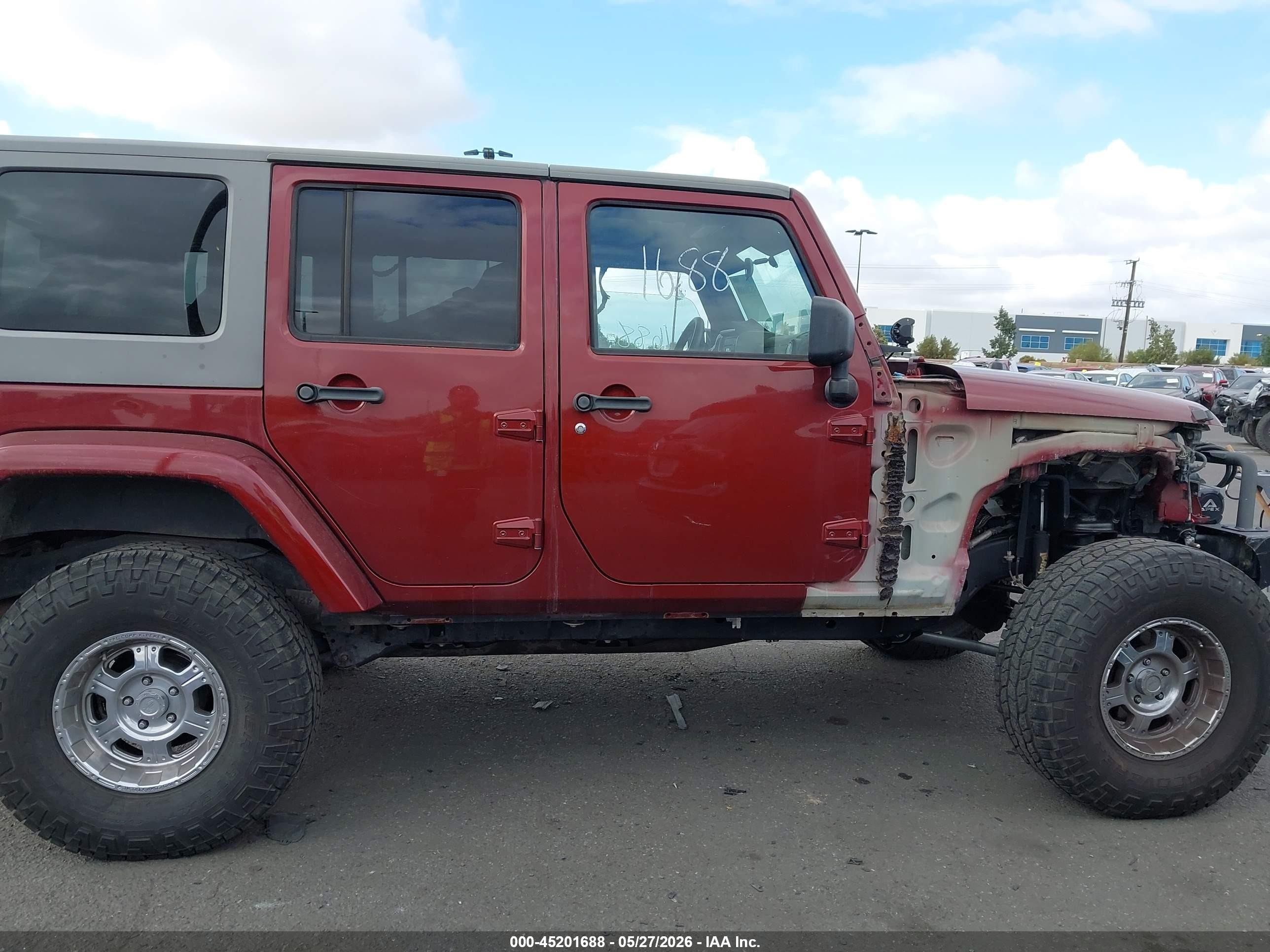 2007 Jeep Wrangler Unlimited Sahara Темно-бордовый vin: 1J8GA59117L117527