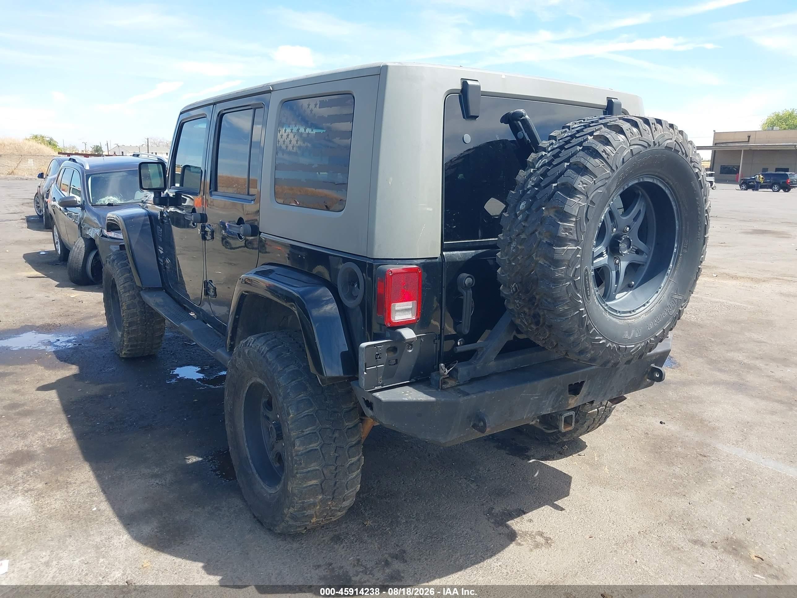 2007 Jeep Wrangler Unlimited Sahara Black vin: 1J8GA59137L216852