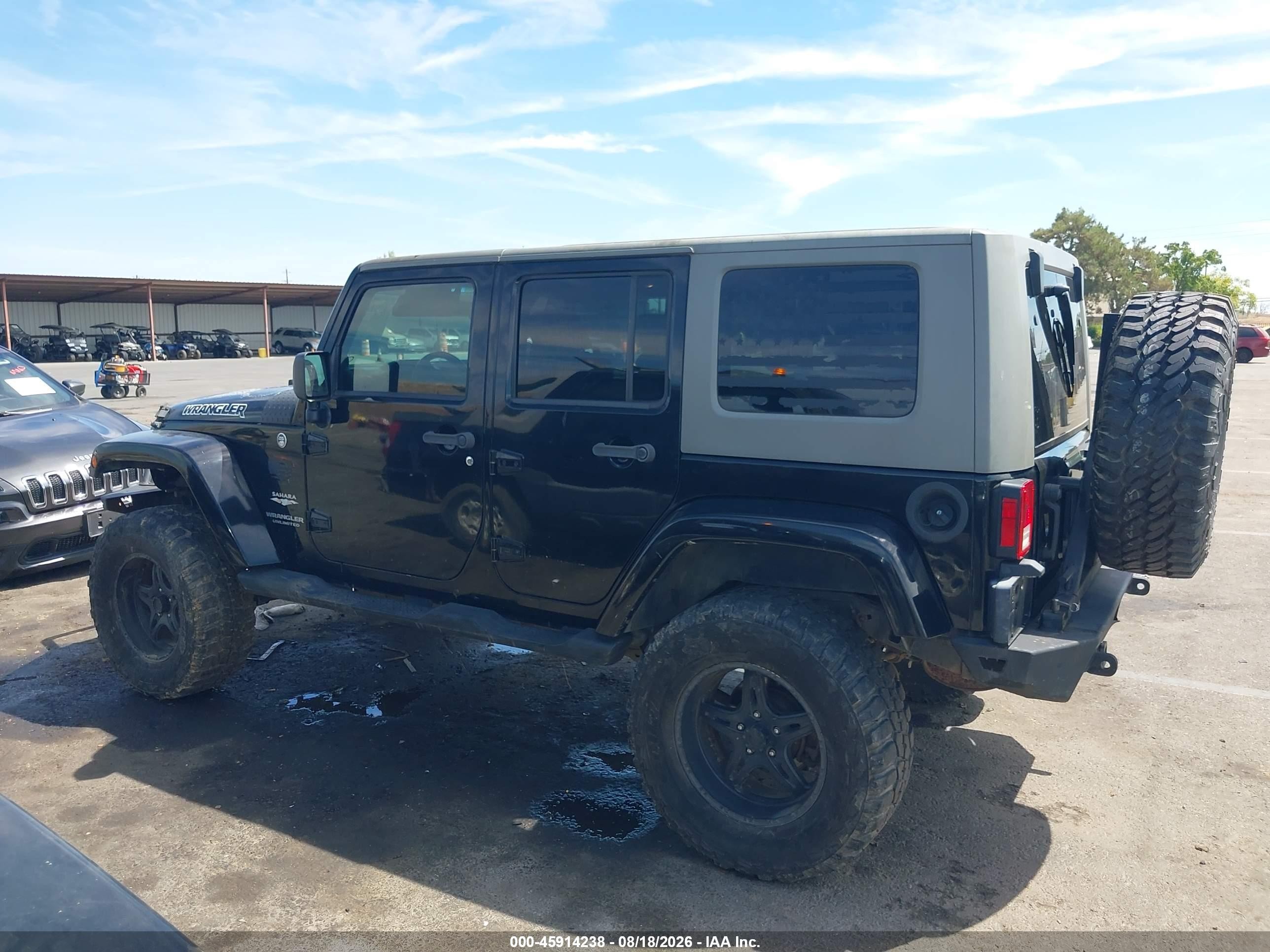 2007 Jeep Wrangler Unlimited Sahara Black vin: 1J8GA59137L216852