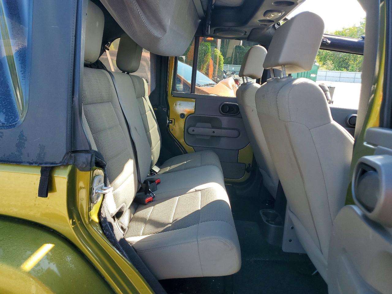 2007 Jeep Wrangler Sahara Green vin: 1J8GA59147L161148