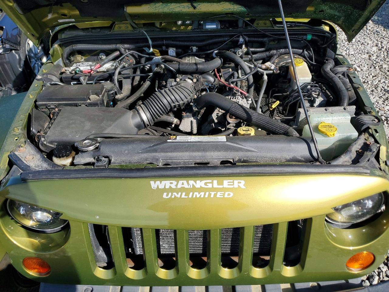 2007 Jeep Wrangler Sahara Green vin: 1J8GA59147L161148