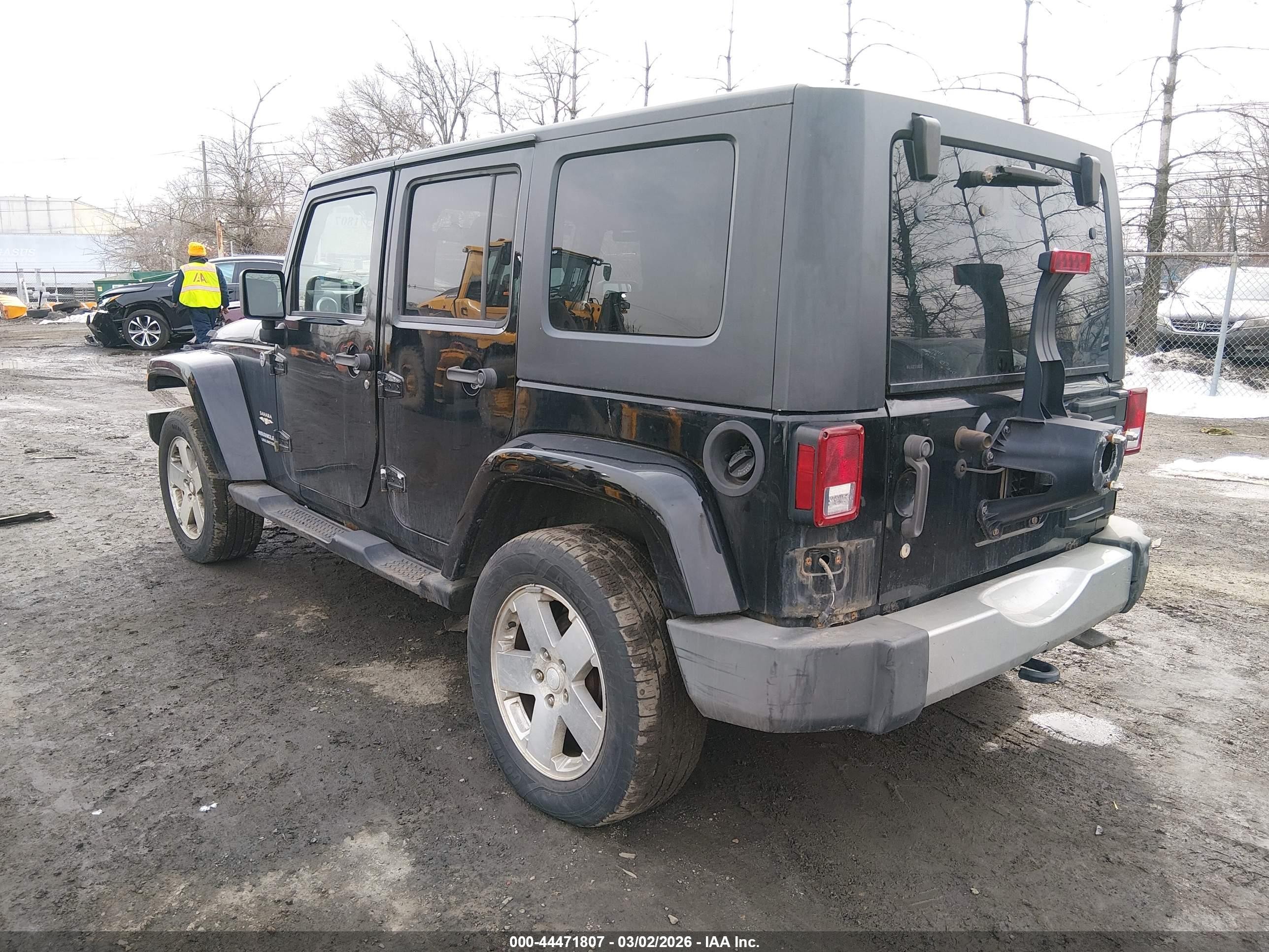 2008 Jeep Wrangler Unlimited Sahara Black vin: 1J8GA59148L627095
