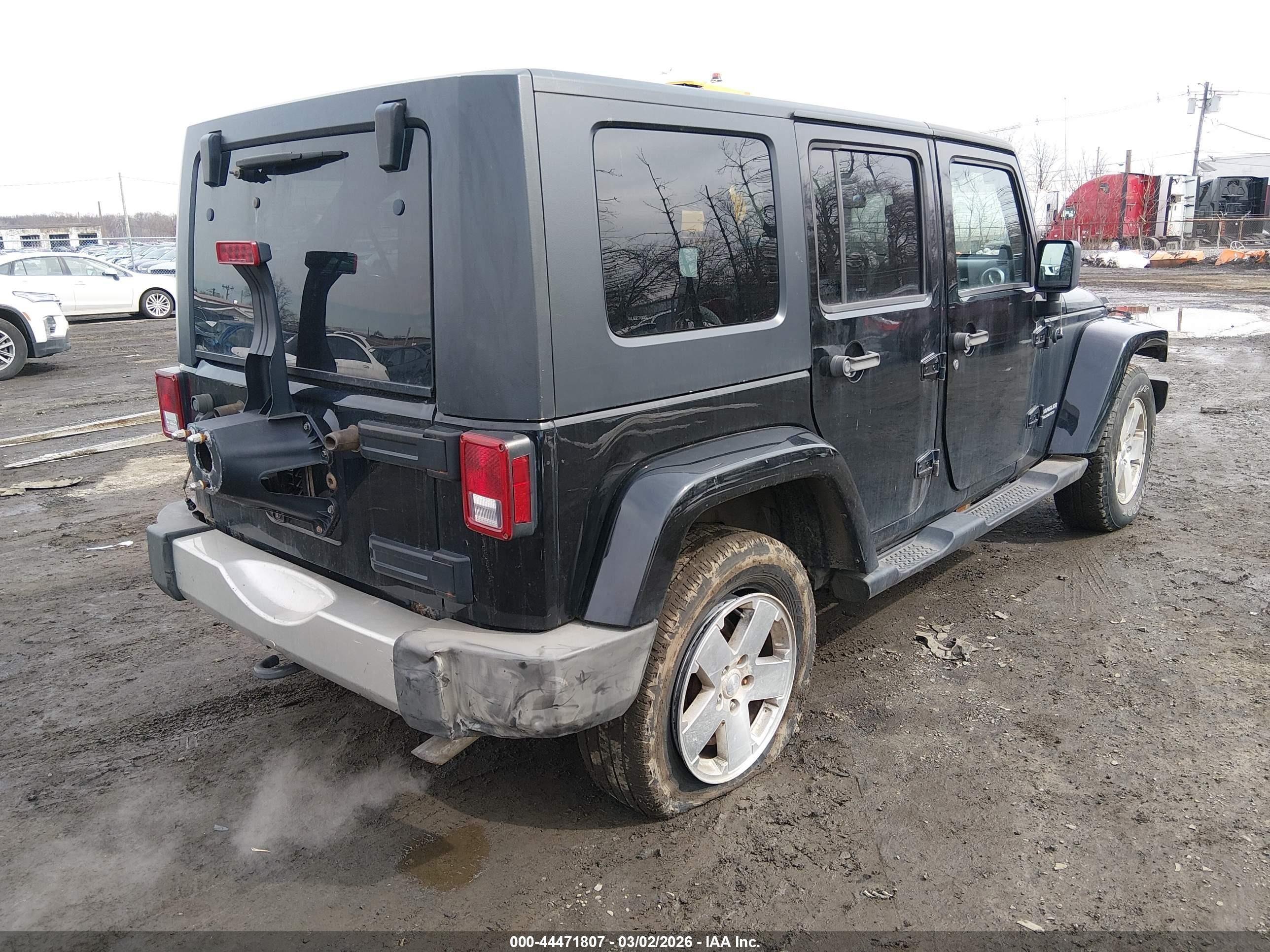 2008 Jeep Wrangler Unlimited Sahara Black vin: 1J8GA59148L627095