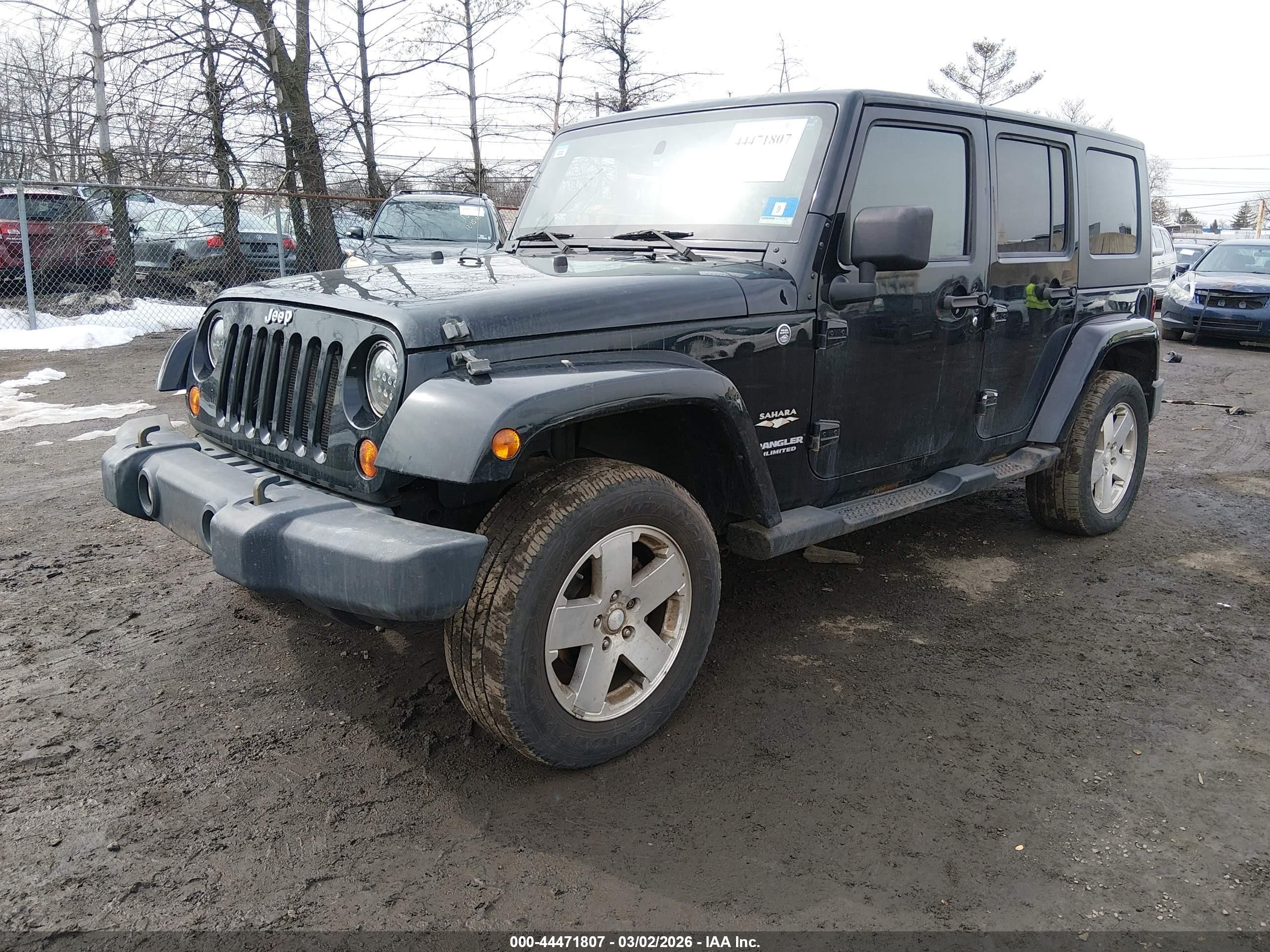 2008 Jeep Wrangler Unlimited Sahara Black vin: 1J8GA59148L627095