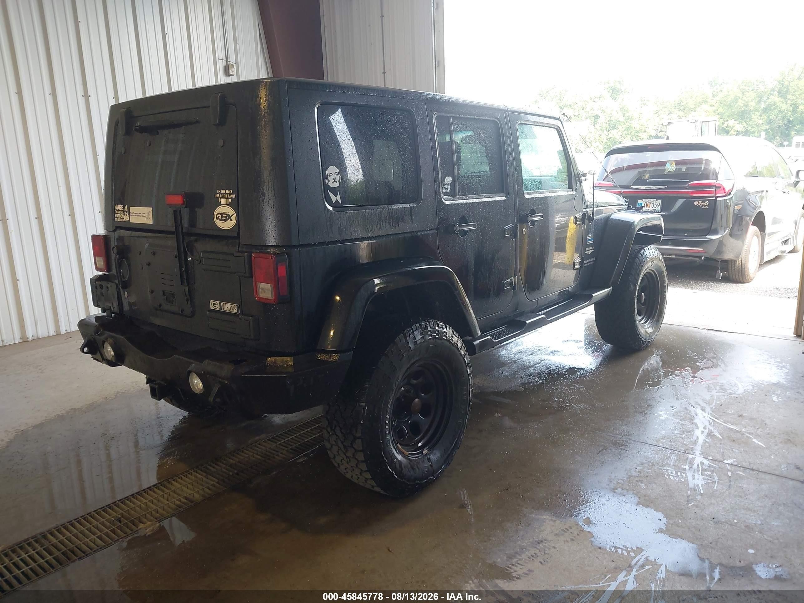 2008 Jeep Wrangler Unlimited Sahara Черный vin: 1J8GA59158L592955