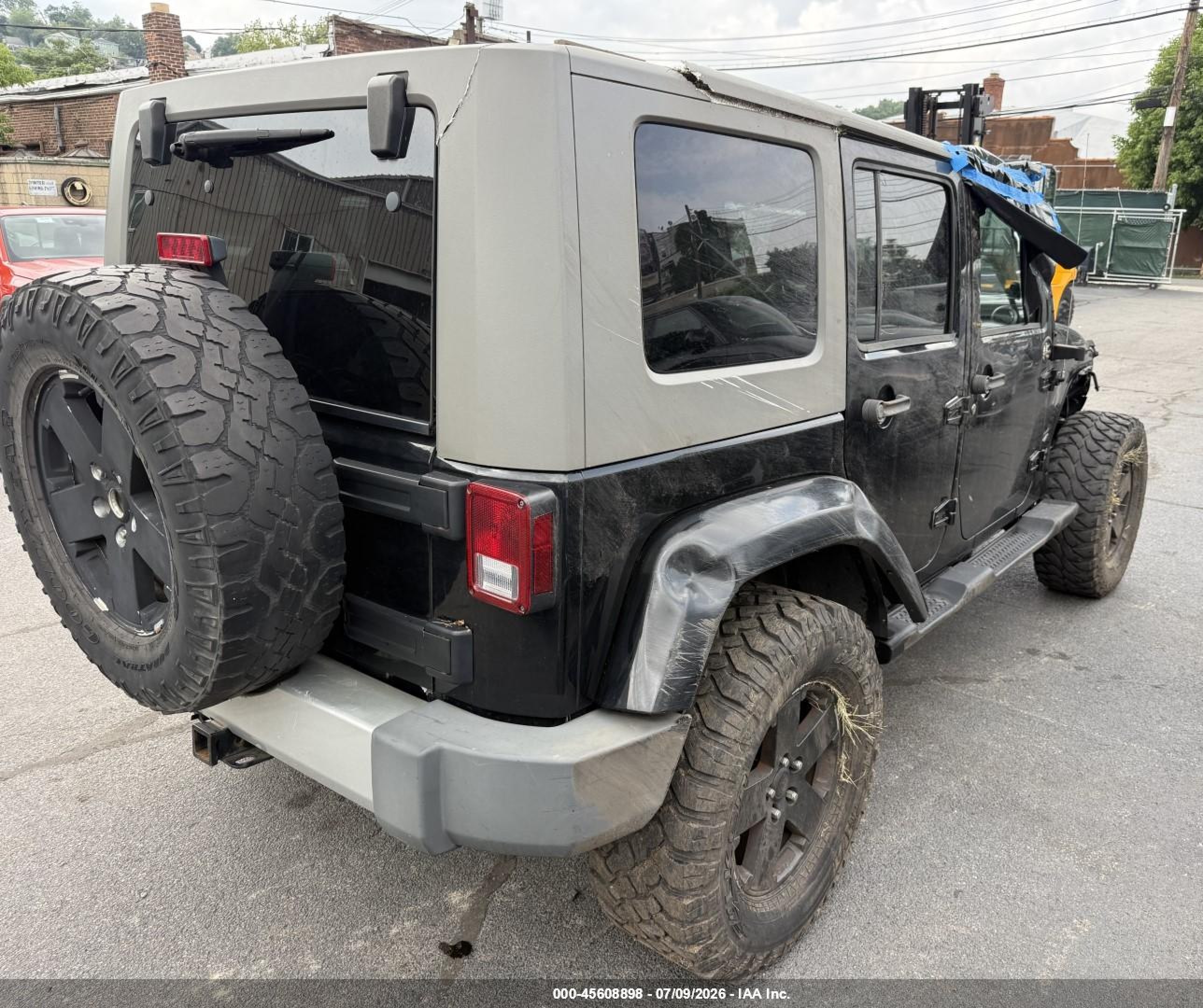 2008 Jeep Wrangler Unlimited Sahara Черный vin: 1J8GA59158L623847