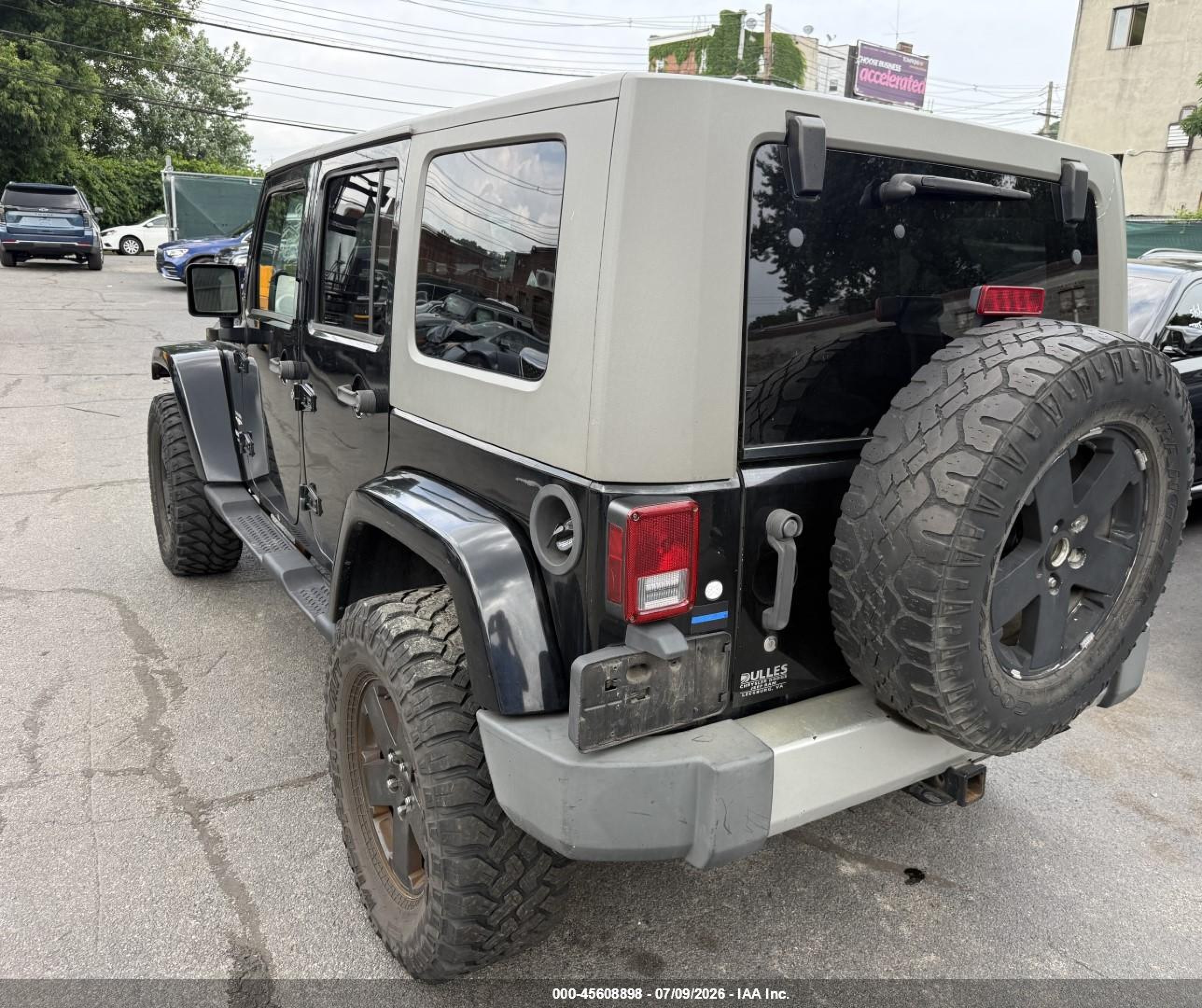2008 Jeep Wrangler Unlimited Sahara Черный vin: 1J8GA59158L623847