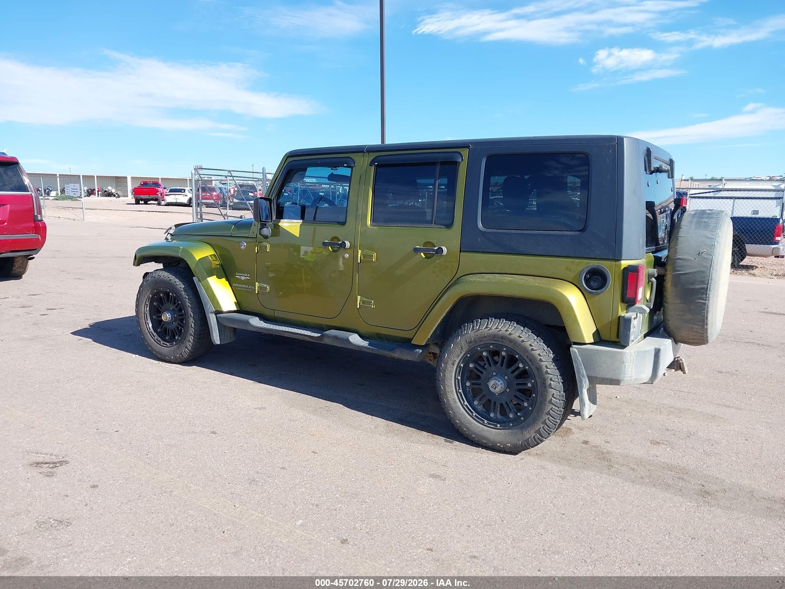 2008 Jeep Wrangler Unlimited Sahara Green vin: 1J8GA59168L599302