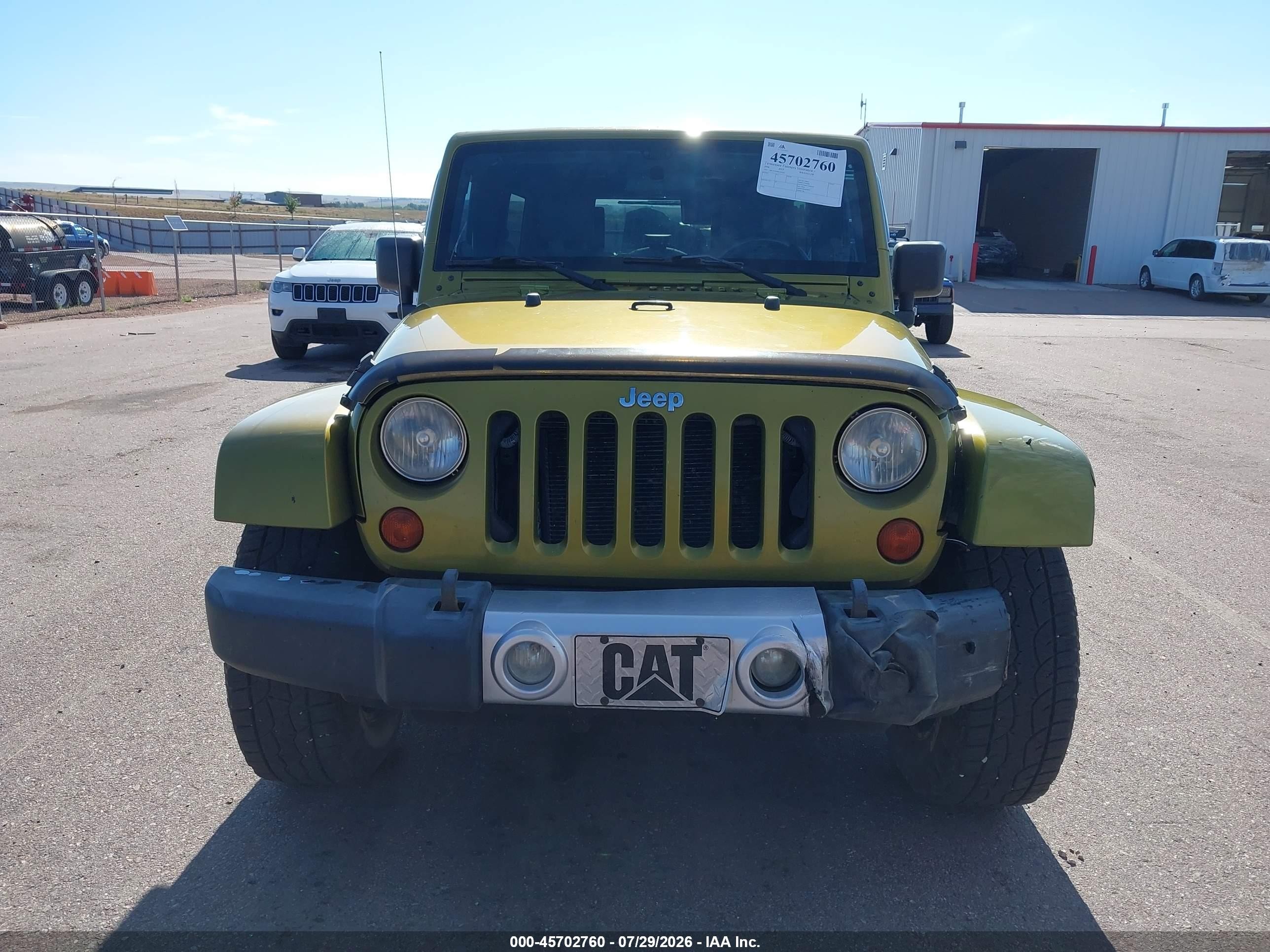 2008 Jeep Wrangler Unlimited Sahara Green vin: 1J8GA59168L599302