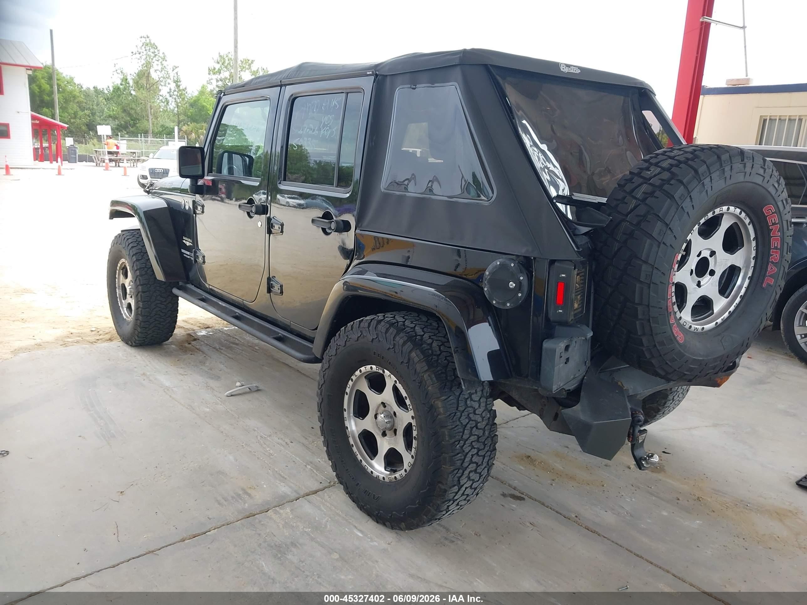 2008 Jeep Wrangler Unlimited Sahara Black vin: 1J8GA59188L587717