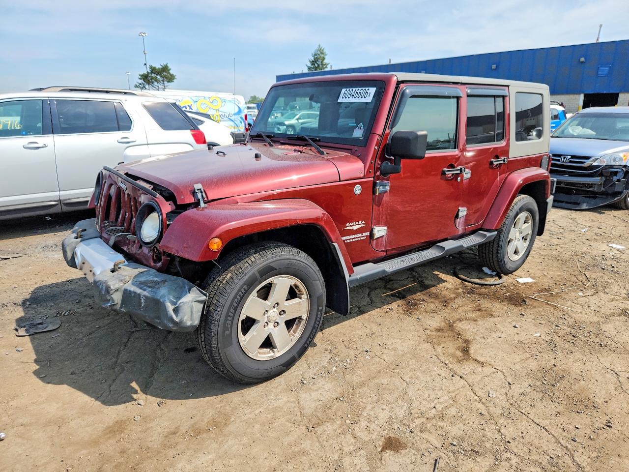 2008 Jeep Wrangler Unlimited Sahara Red vin: 1J8GA59188L614334