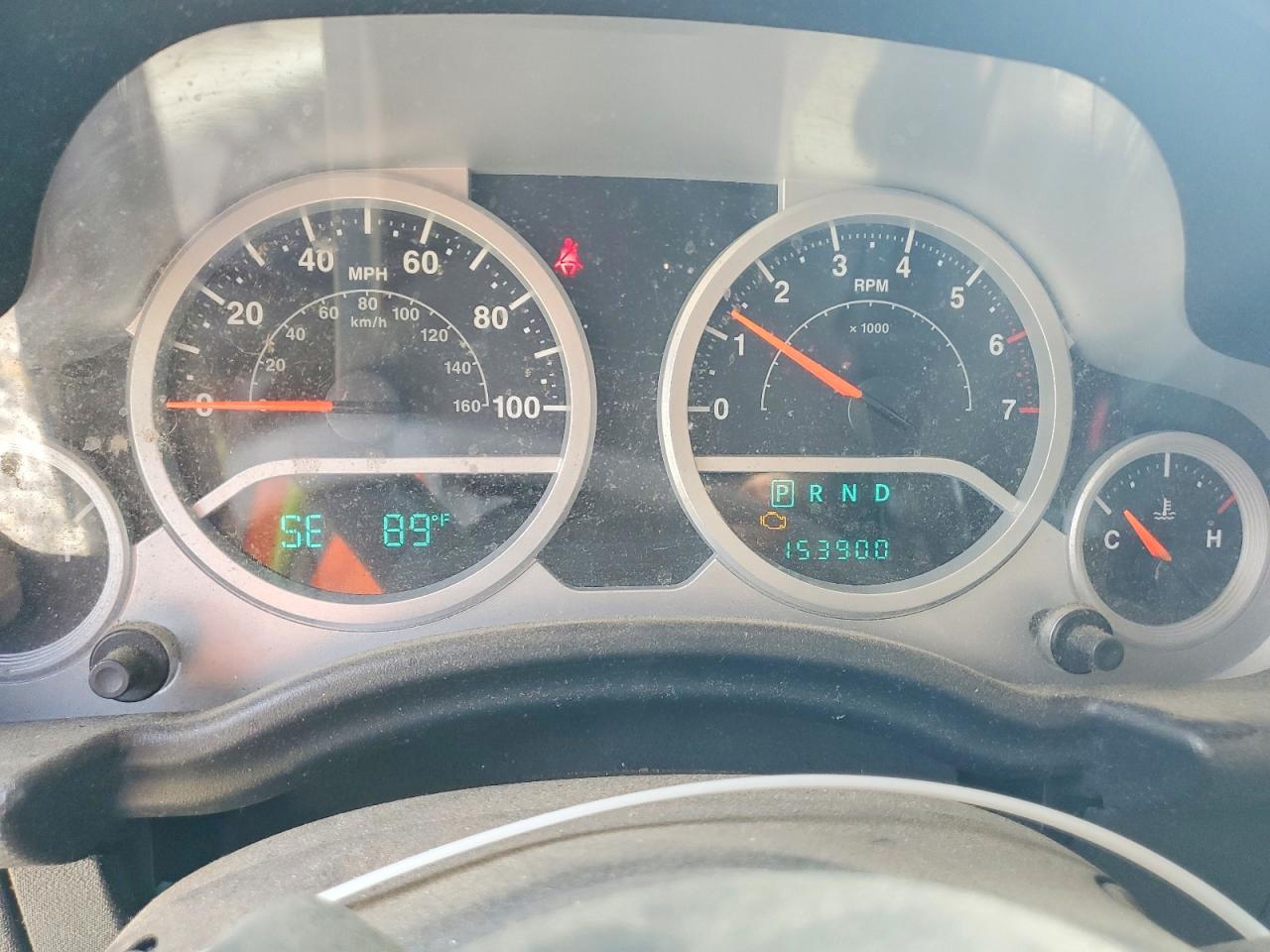 2009 Jeep Wrangler Unlimited Sahara Orange vin: 1J8GA59189L778796