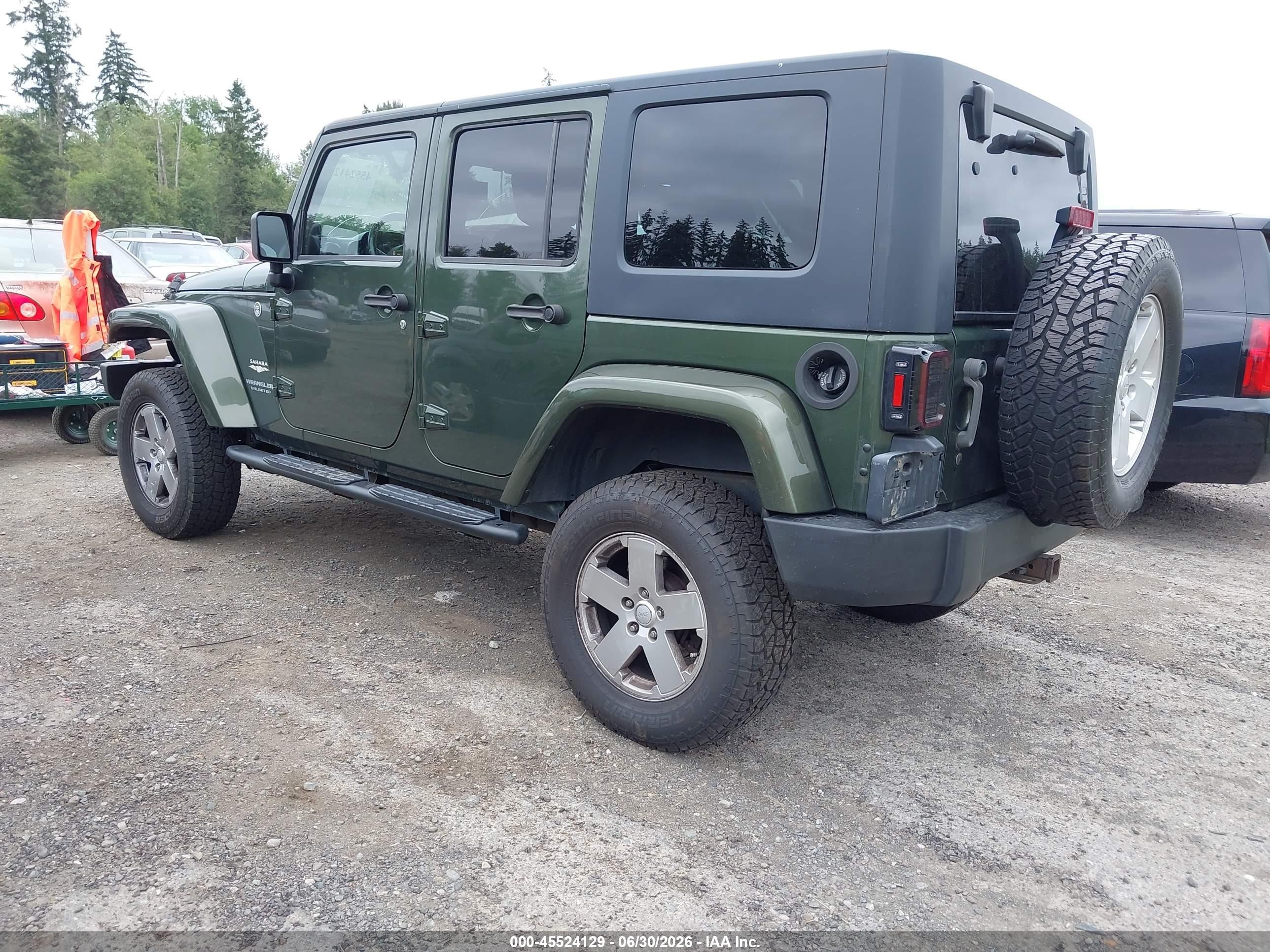2007 Jeep Wrangler Unlimited Sahara Green vin: 1J8GA59197L189401