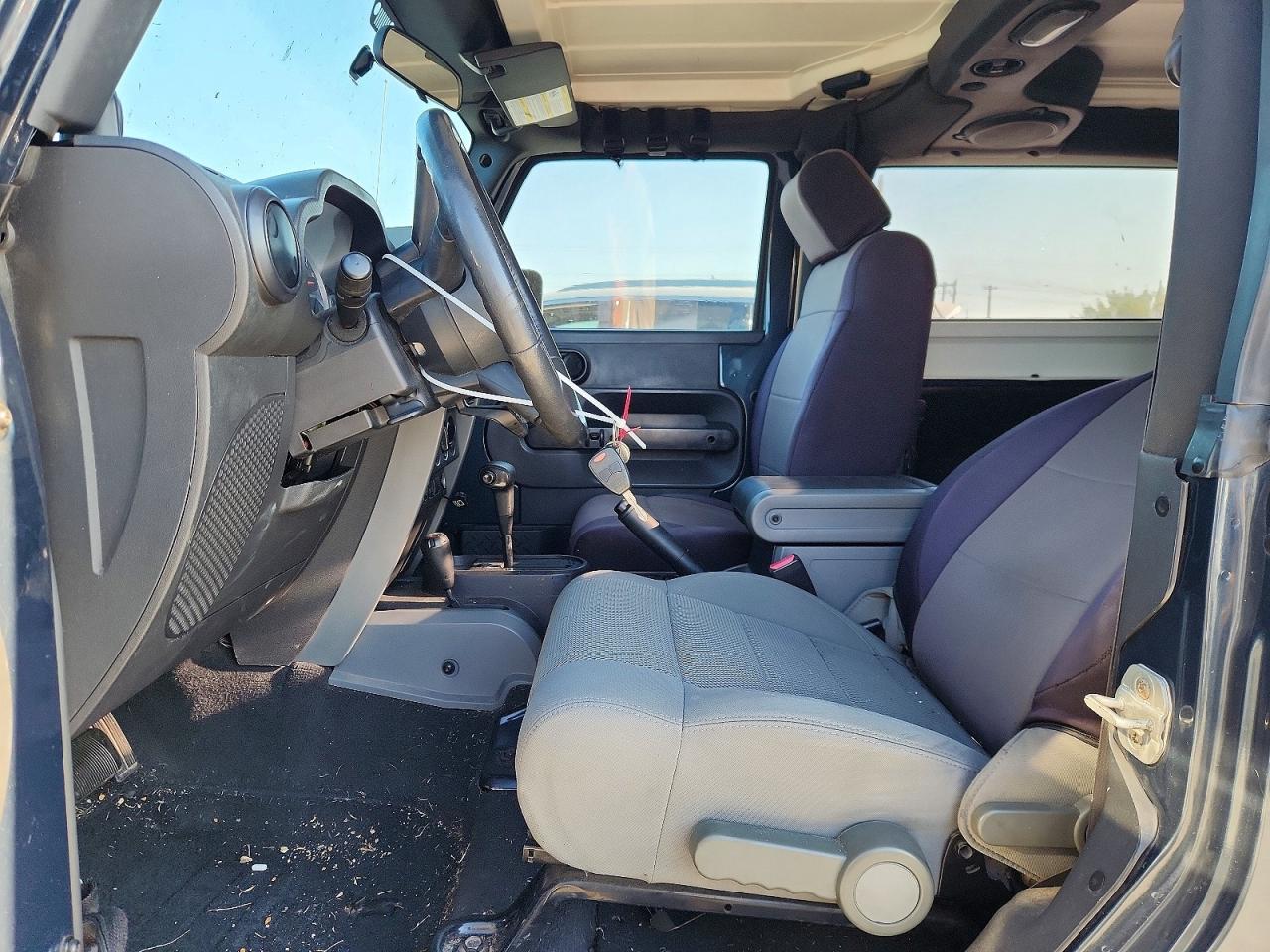 2007 Jeep Wrangler Rubicon Gray vin: 1J8GA64107L198789