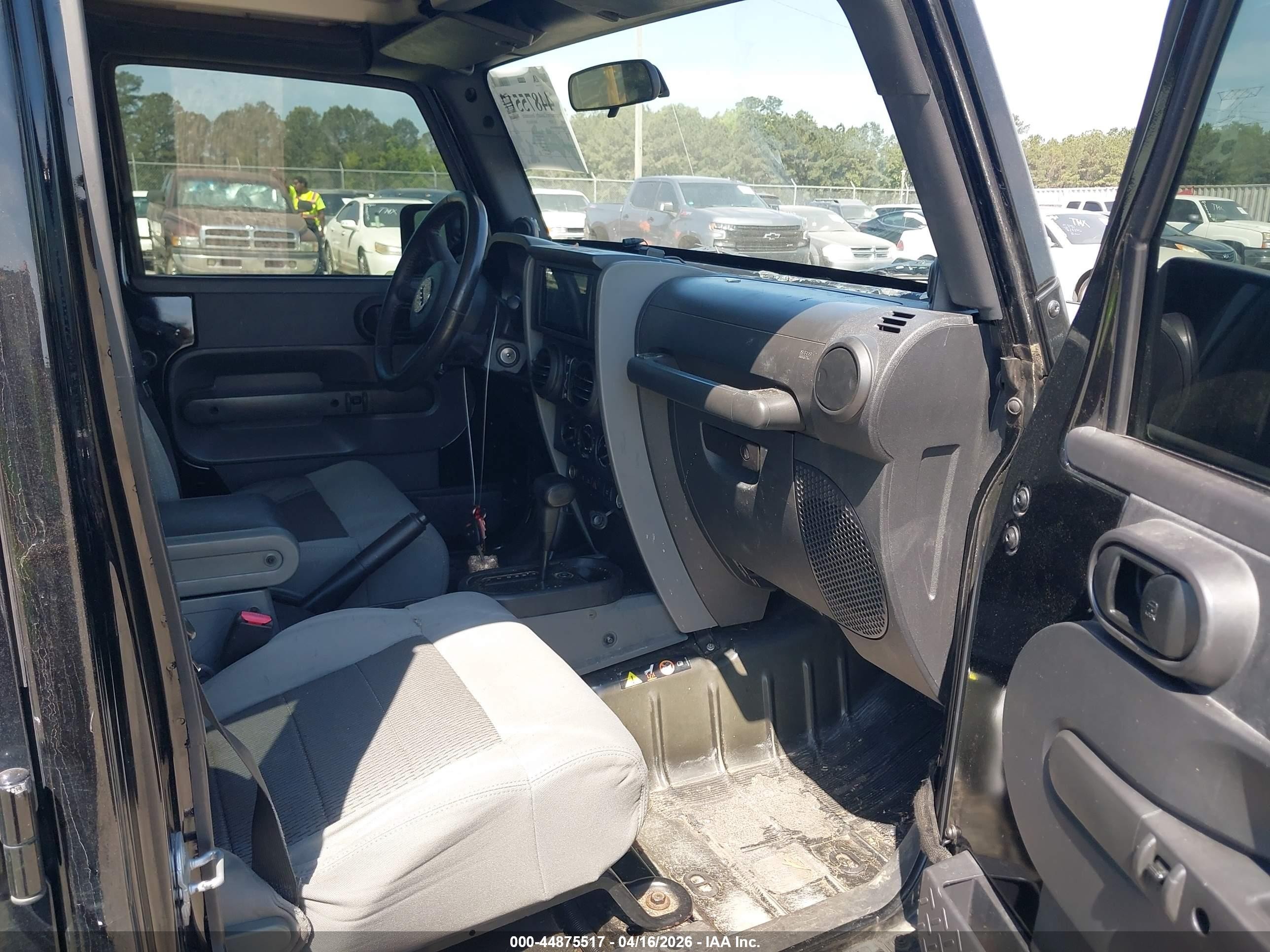 2008 Jeep Wrangler Unlimited Rubicon Черный vin: 1J8GA69108L654526