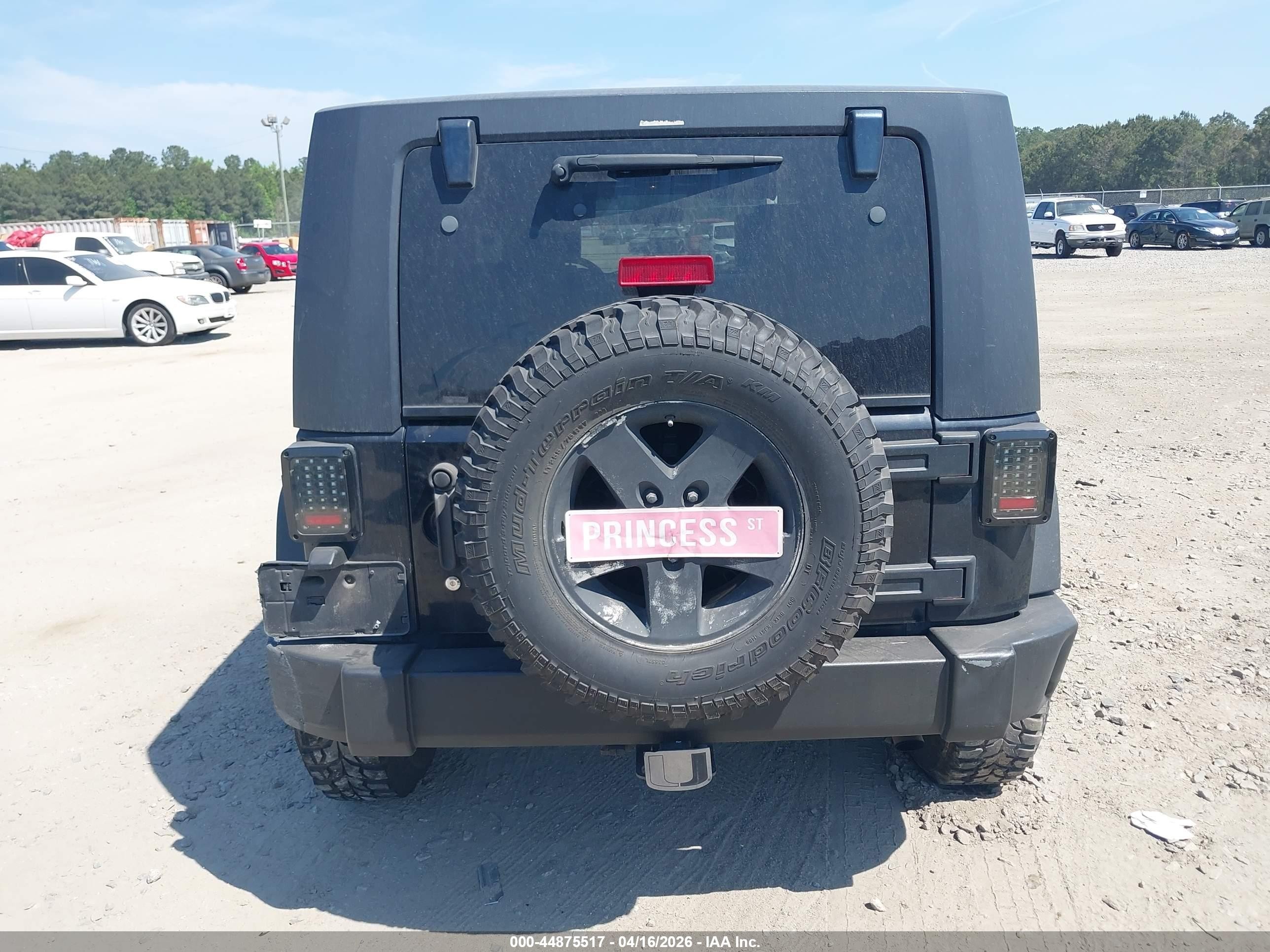 2008 Jeep Wrangler Unlimited Rubicon Черный vin: 1J8GA69108L654526