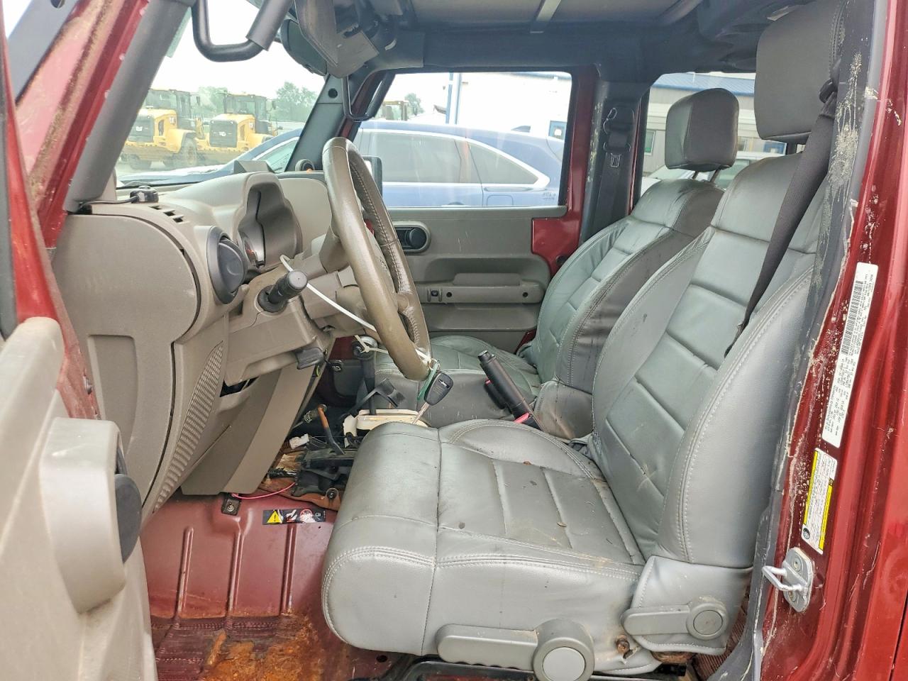 2007 Jeep Wrangler Rubicon Red vin: 1J8GA69157L114443
