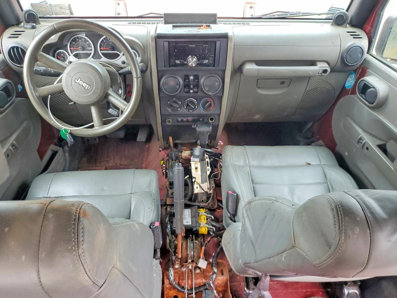 2007 Jeep Wrangler Rubicon Red vin: 1J8GA69157L114443