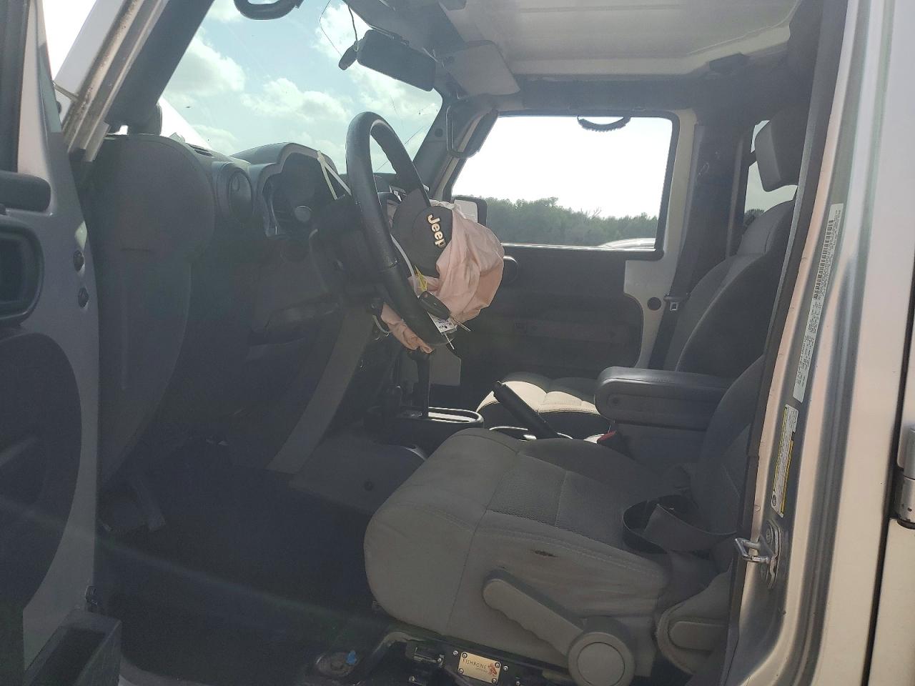 2009 Jeep Wrangler Unlimited Rubicon Серебряный vin: 1J8GA69179L774745