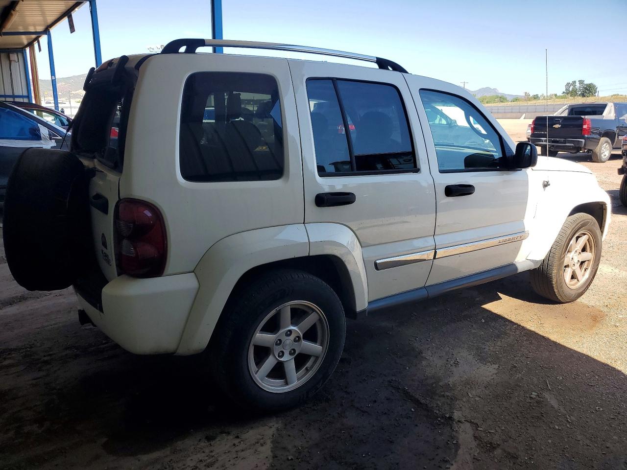 2006 Jeep Liberty Limited White vin: 1J8GK58K06W159465