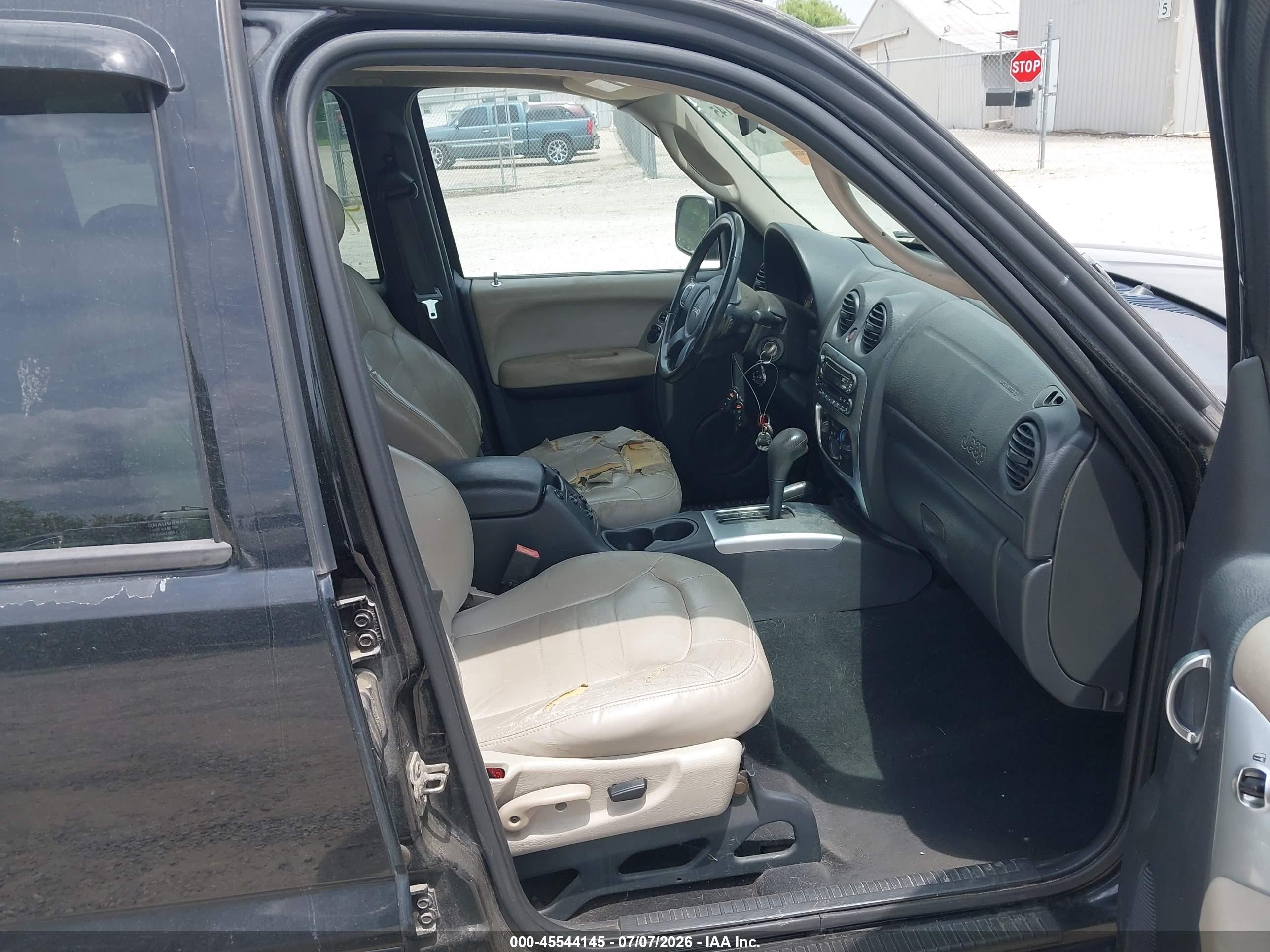 2003 Jeep Liberty Renegade Black vin: 1J8GL38K23W546659