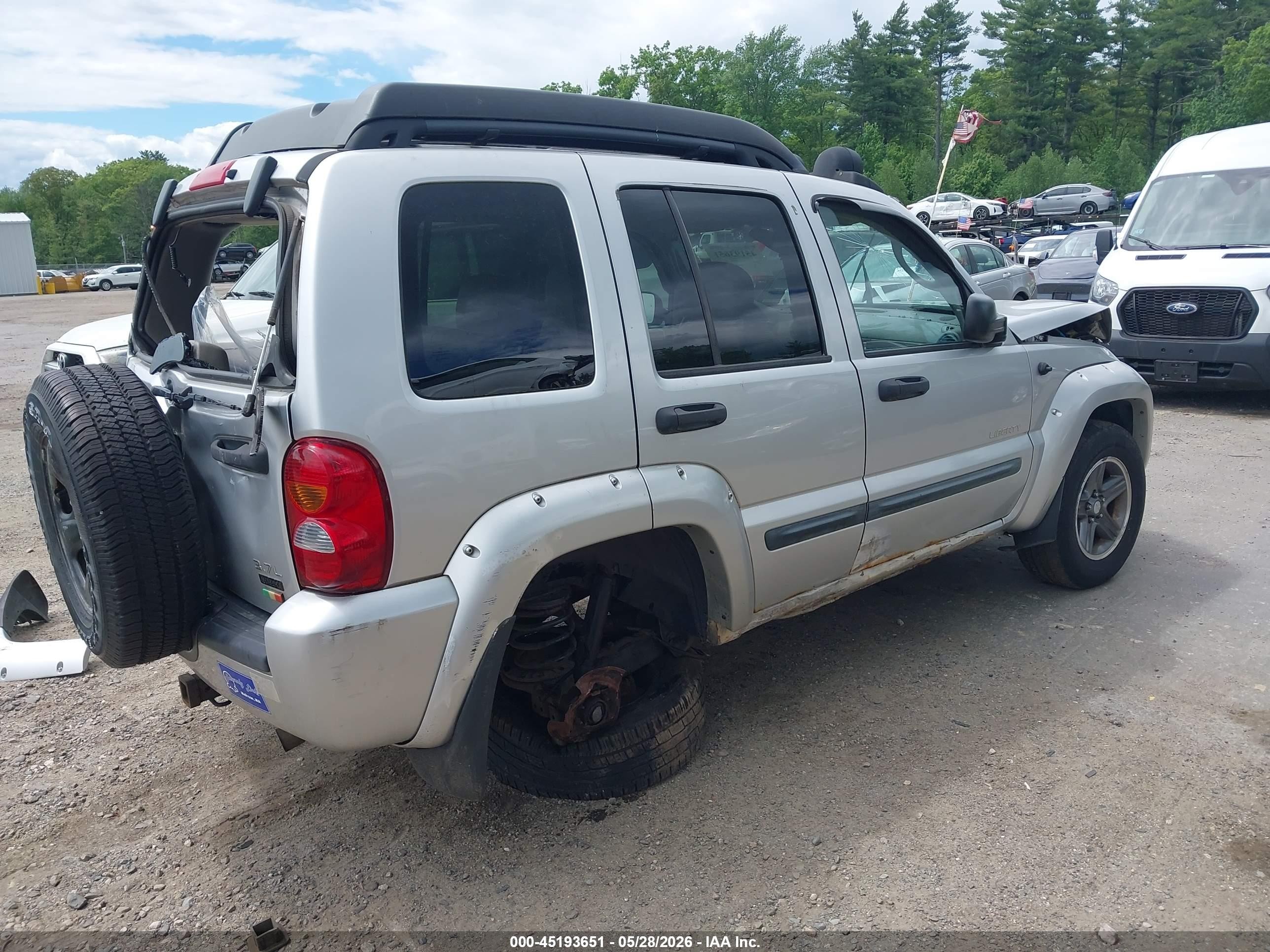 2004 Jeep Liberty Renegade Silver vin: 1J8GL38K84W156294