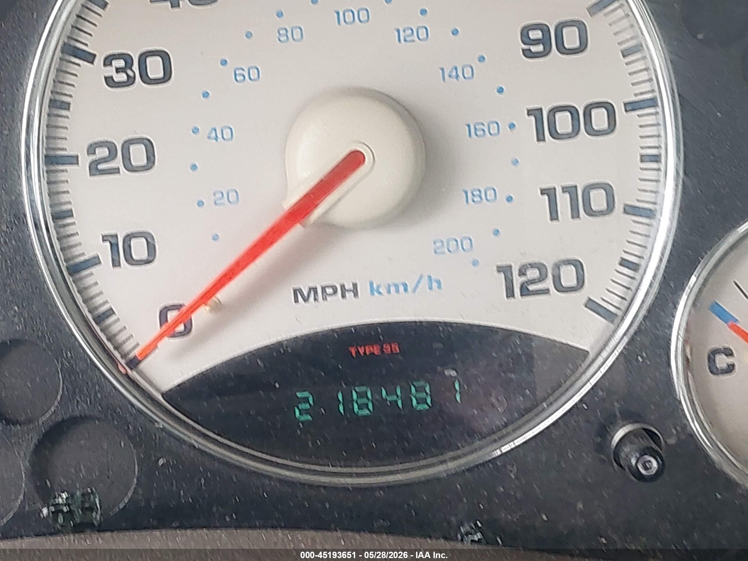 2004 Jeep Liberty Renegade Silver vin: 1J8GL38K84W156294