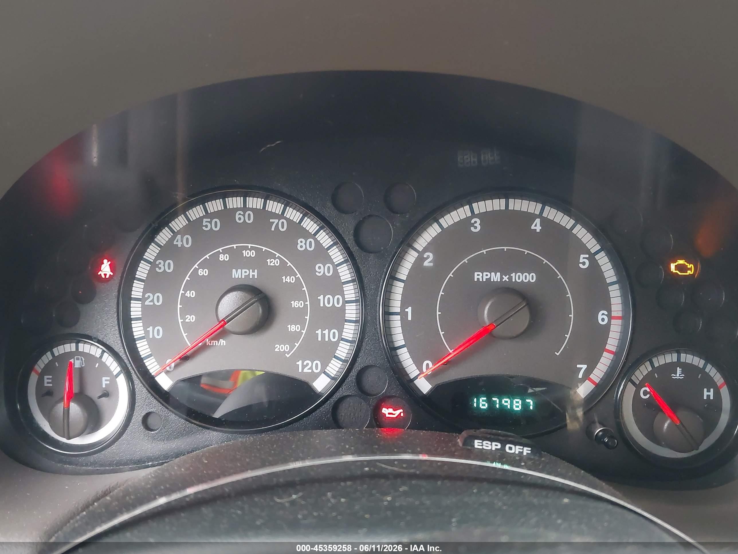 2006 Jeep Liberty Sport Gold vin: 1J8GL48K06W228016