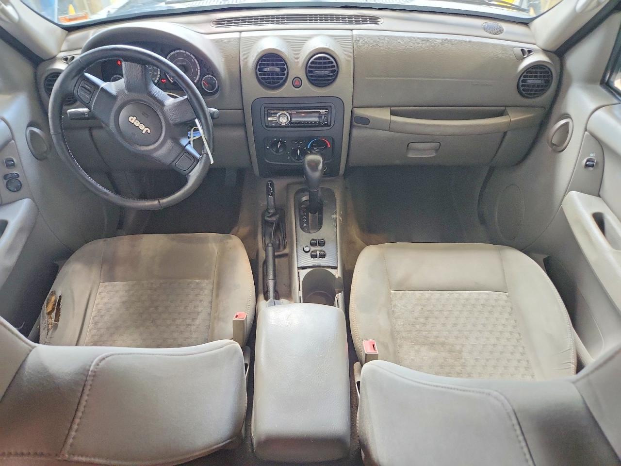2005 Jeep Liberty Sport Серый vin: 1J8GL48K55W538810