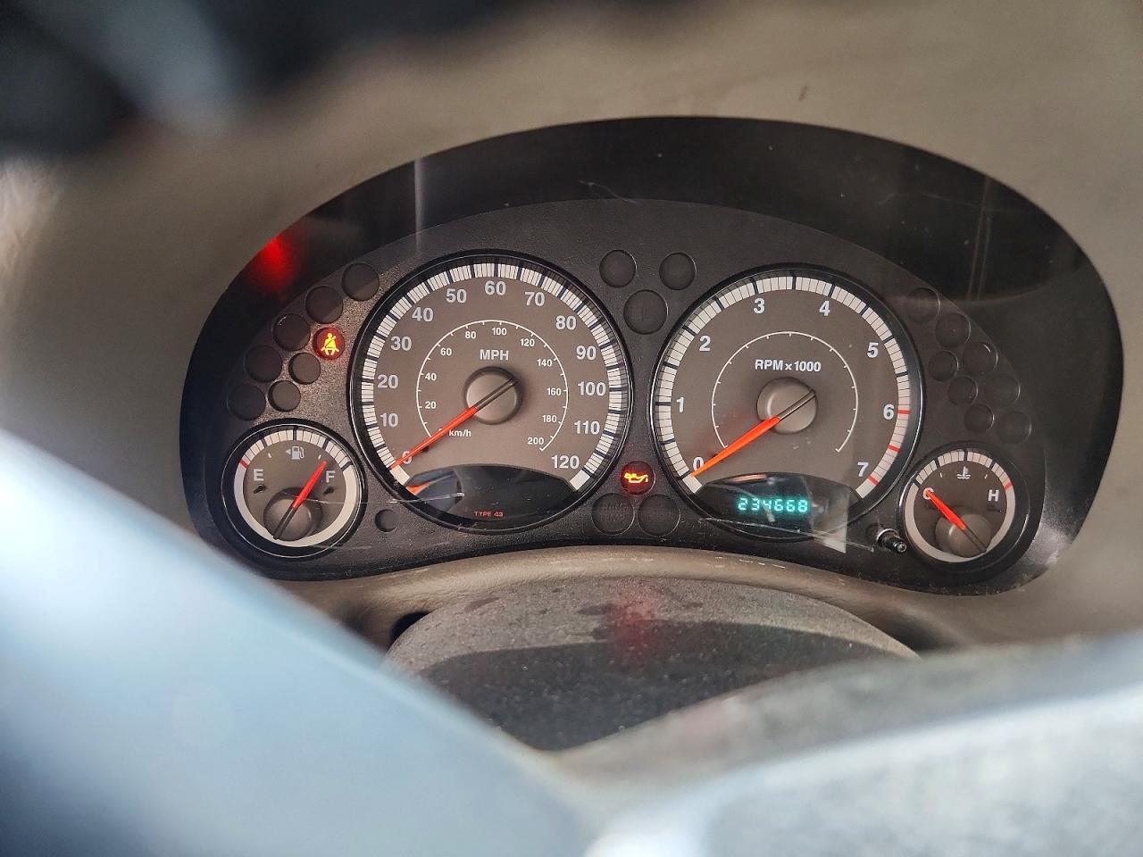 2005 Jeep Liberty Sport Серый vin: 1J8GL48K55W538810