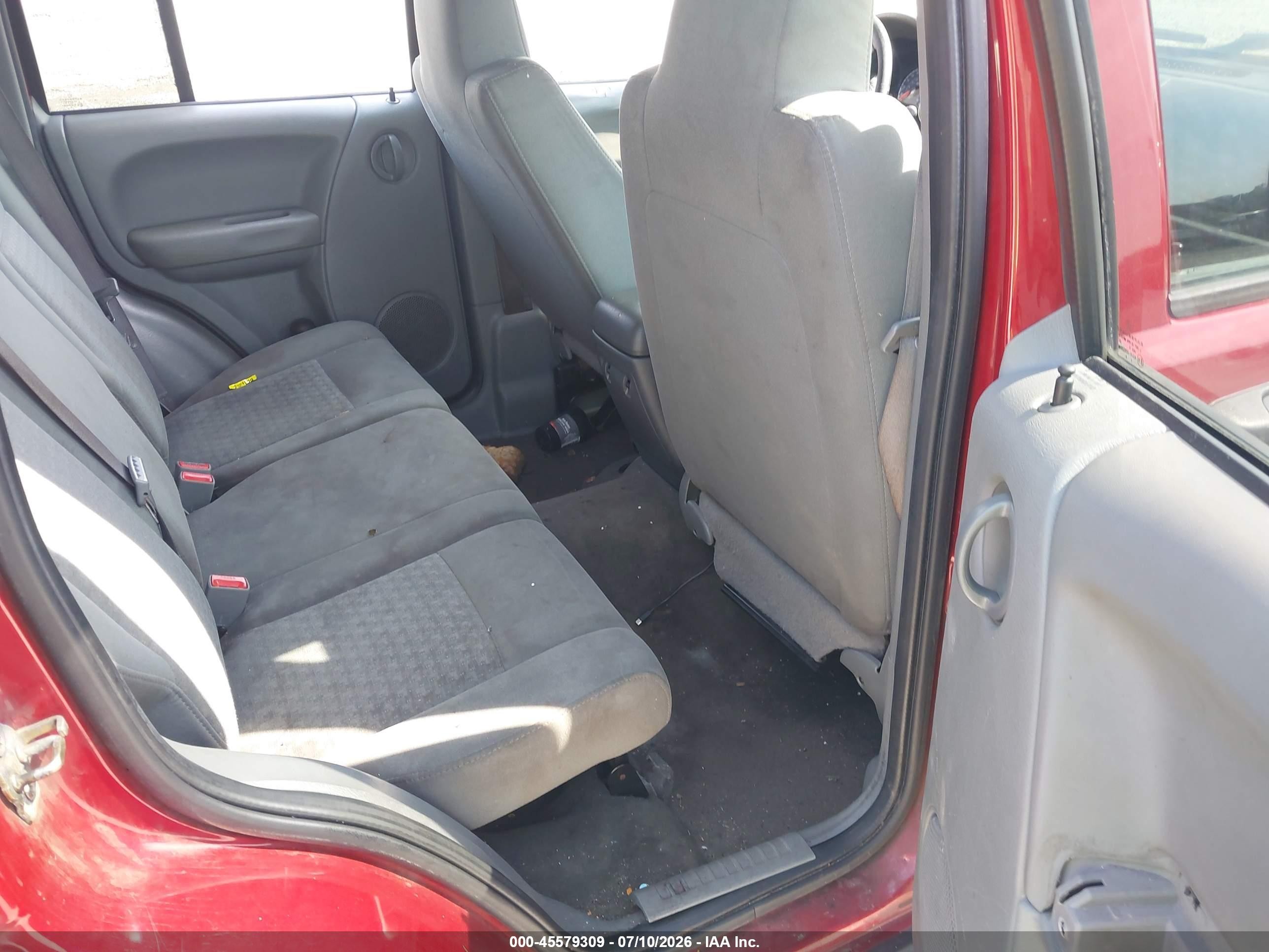 2006 Jeep Liberty Sport Red vin: 1J8GL48K56W176897