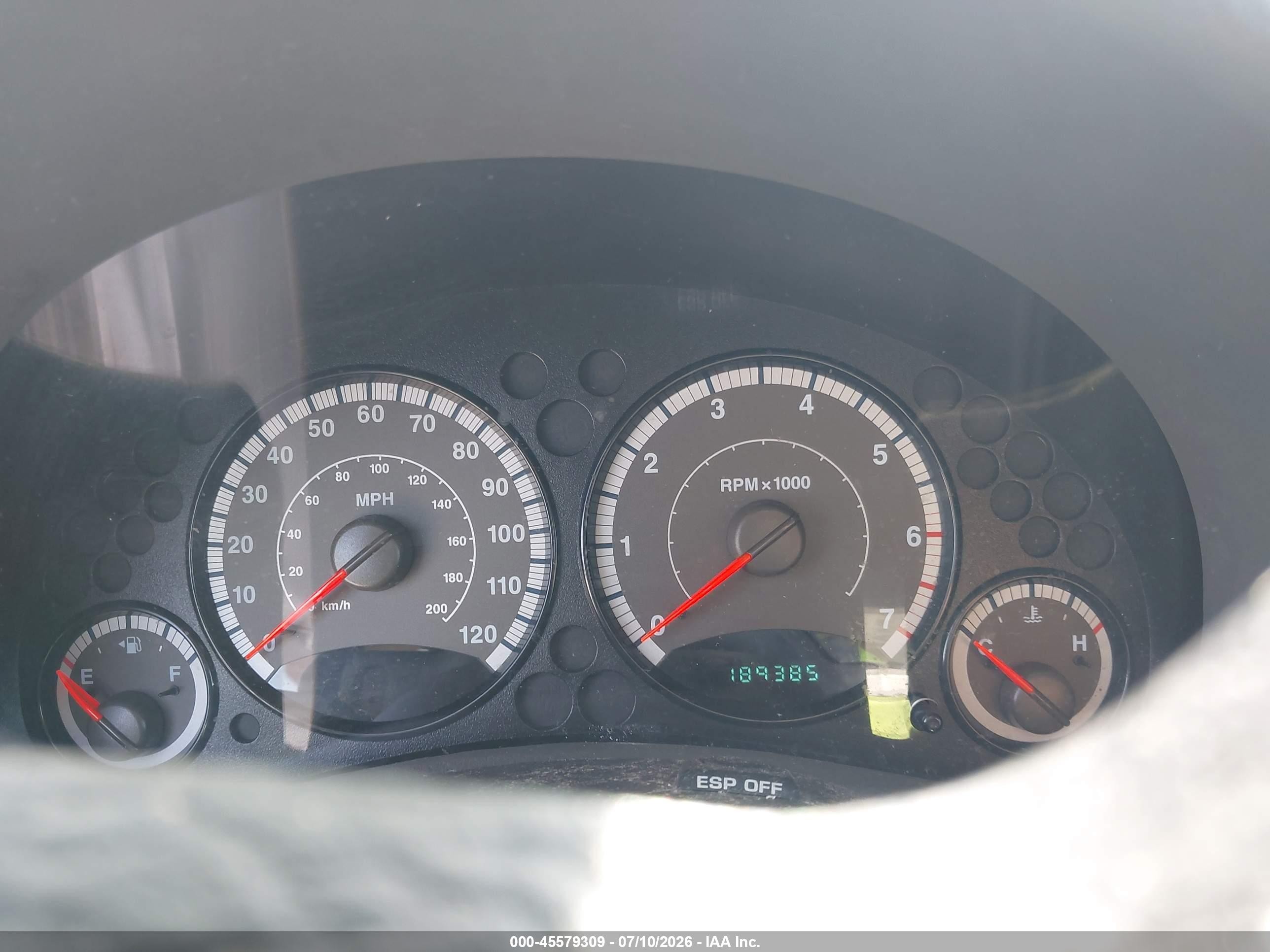2006 Jeep Liberty Sport Red vin: 1J8GL48K56W176897