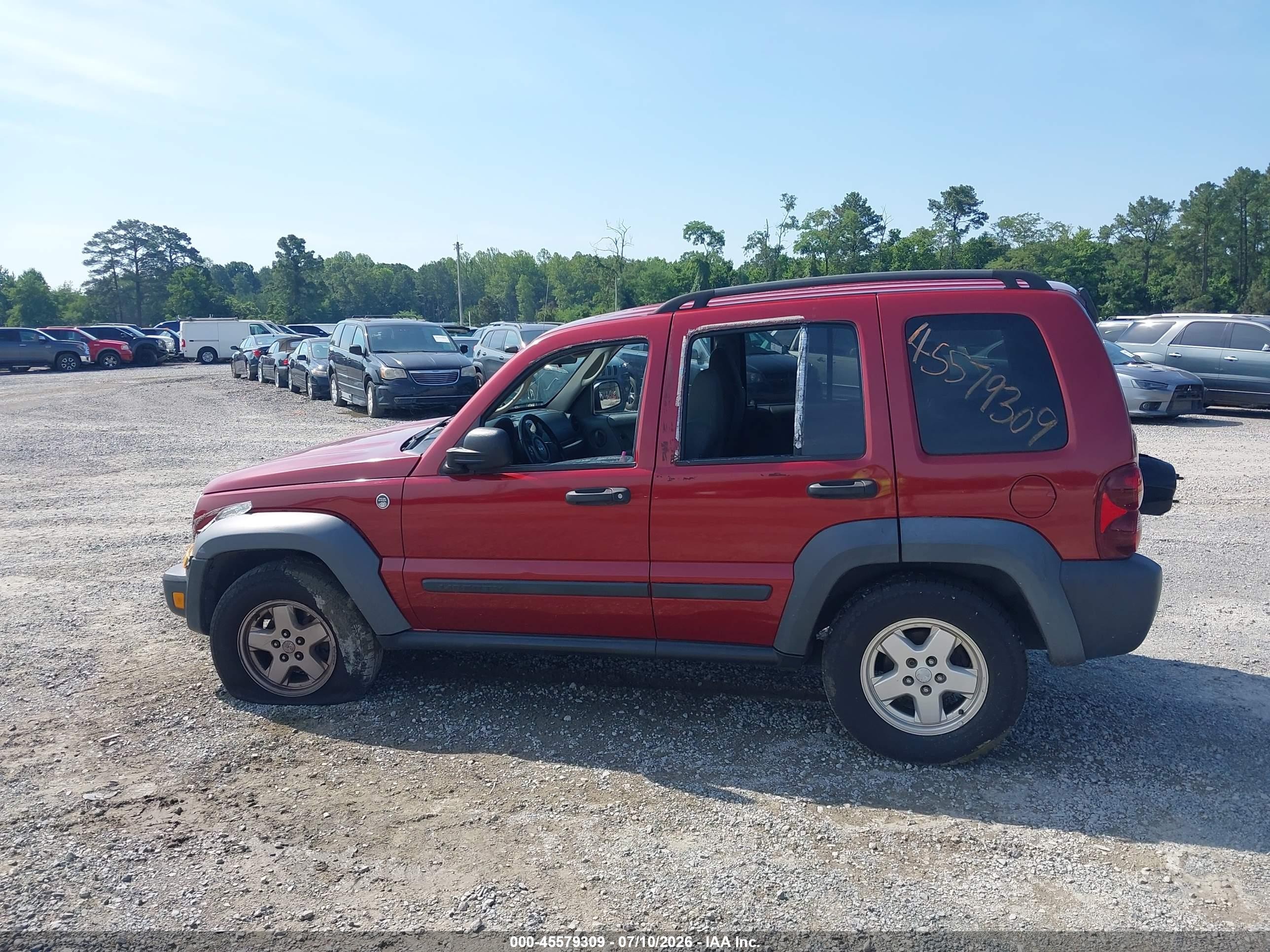 2006 Jeep Liberty Sport Red vin: 1J8GL48K56W176897