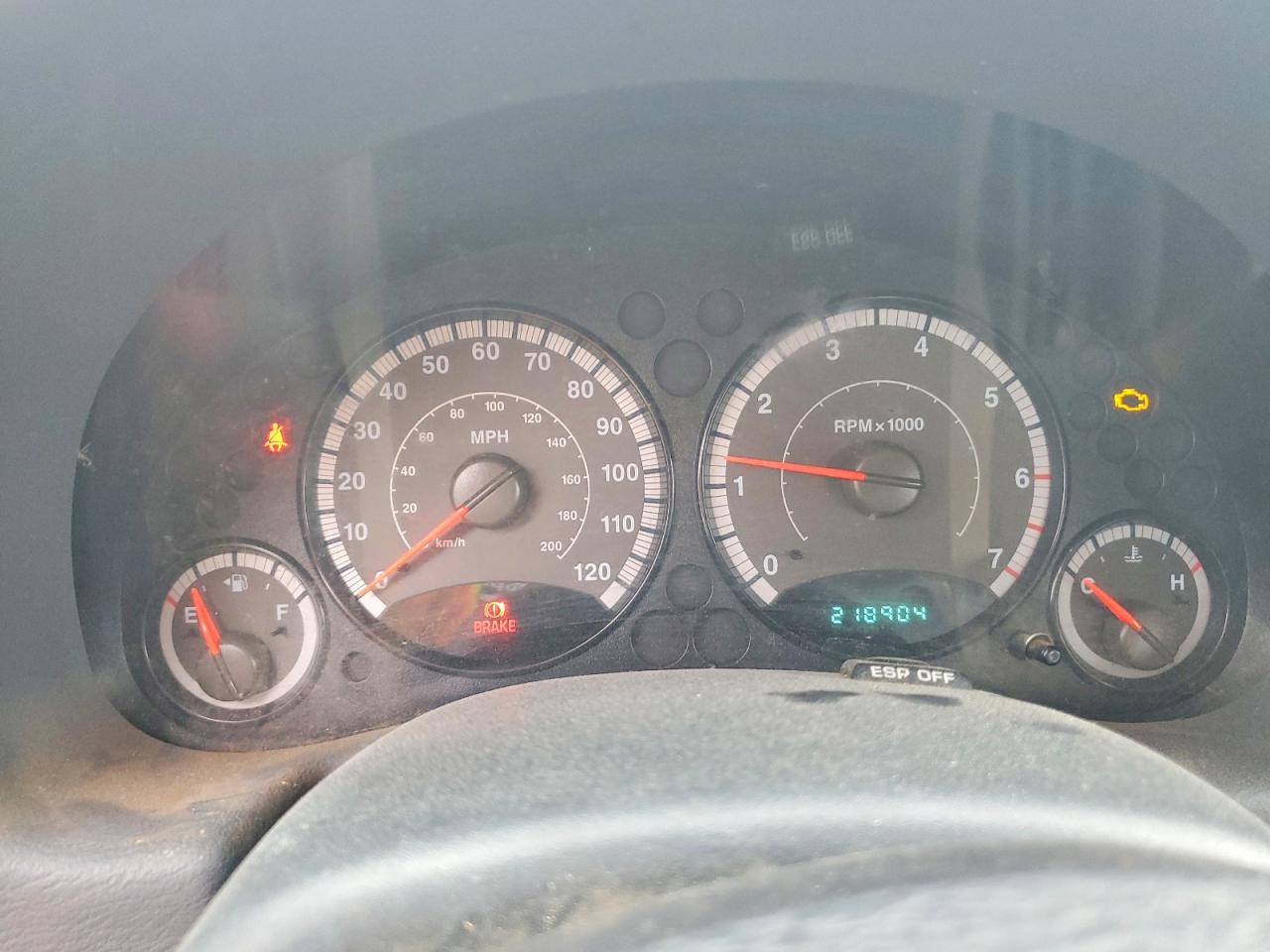 2007 Jeep Liberty Sport Silver vin: 1J8GL48K67W686371