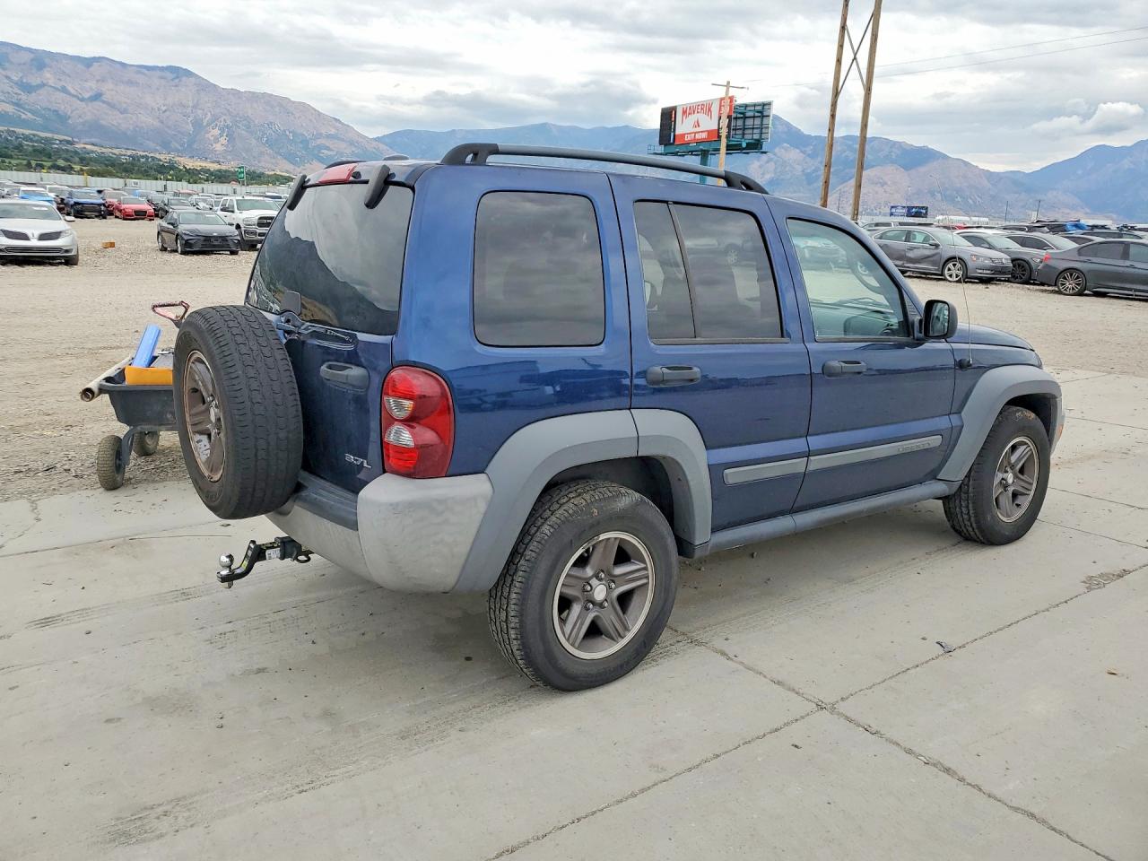 2005 Jeep Liberty Sport Blue vin: 1J8GL48K75W602765