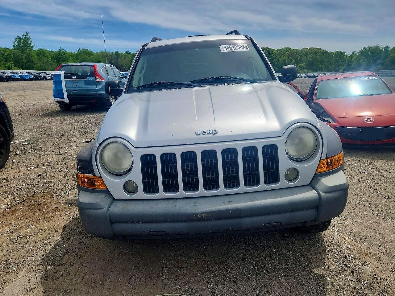 2005 Jeep Liberty Sport Silver vin: 1J8GL48K95W663650