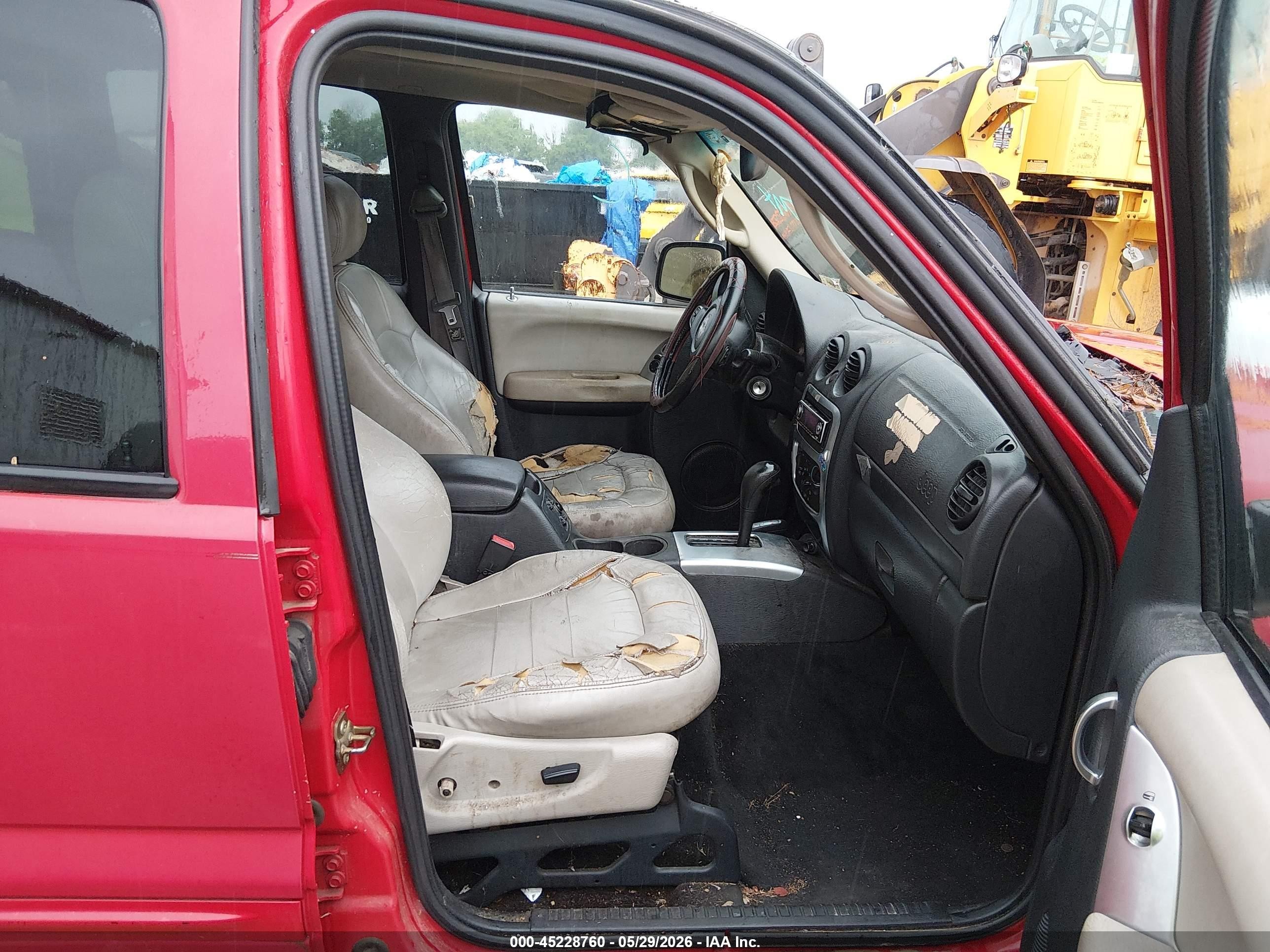 2003 Jeep Liberty Limited Edition Red vin: 1J8GL58K43W568075