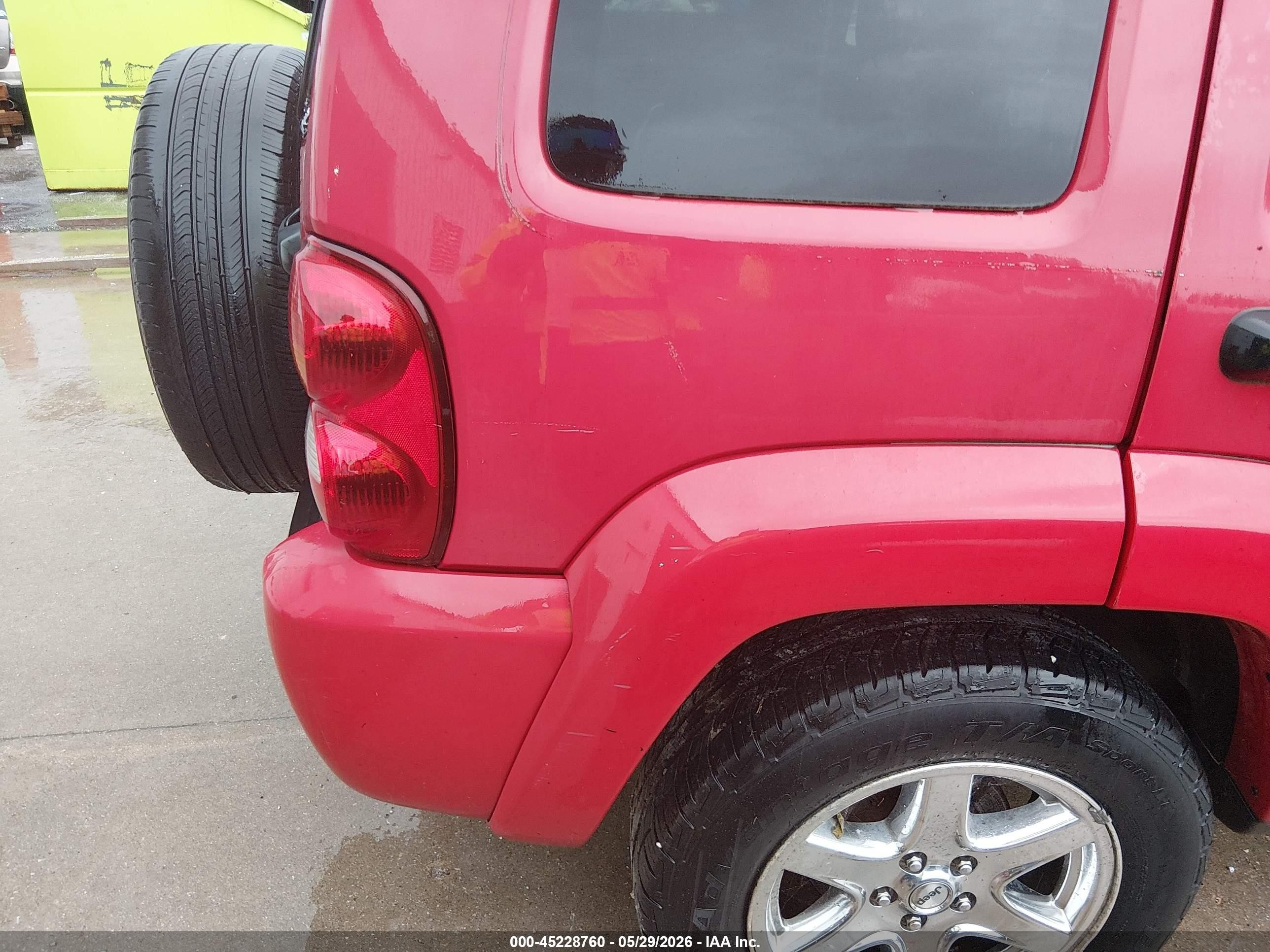 2003 Jeep Liberty Limited Edition Red vin: 1J8GL58K43W568075