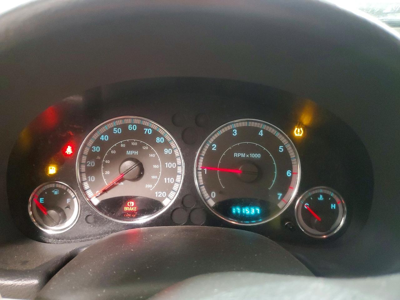 2005 Jeep Liberty Limited Silver vin: 1J8GL58K95W684598