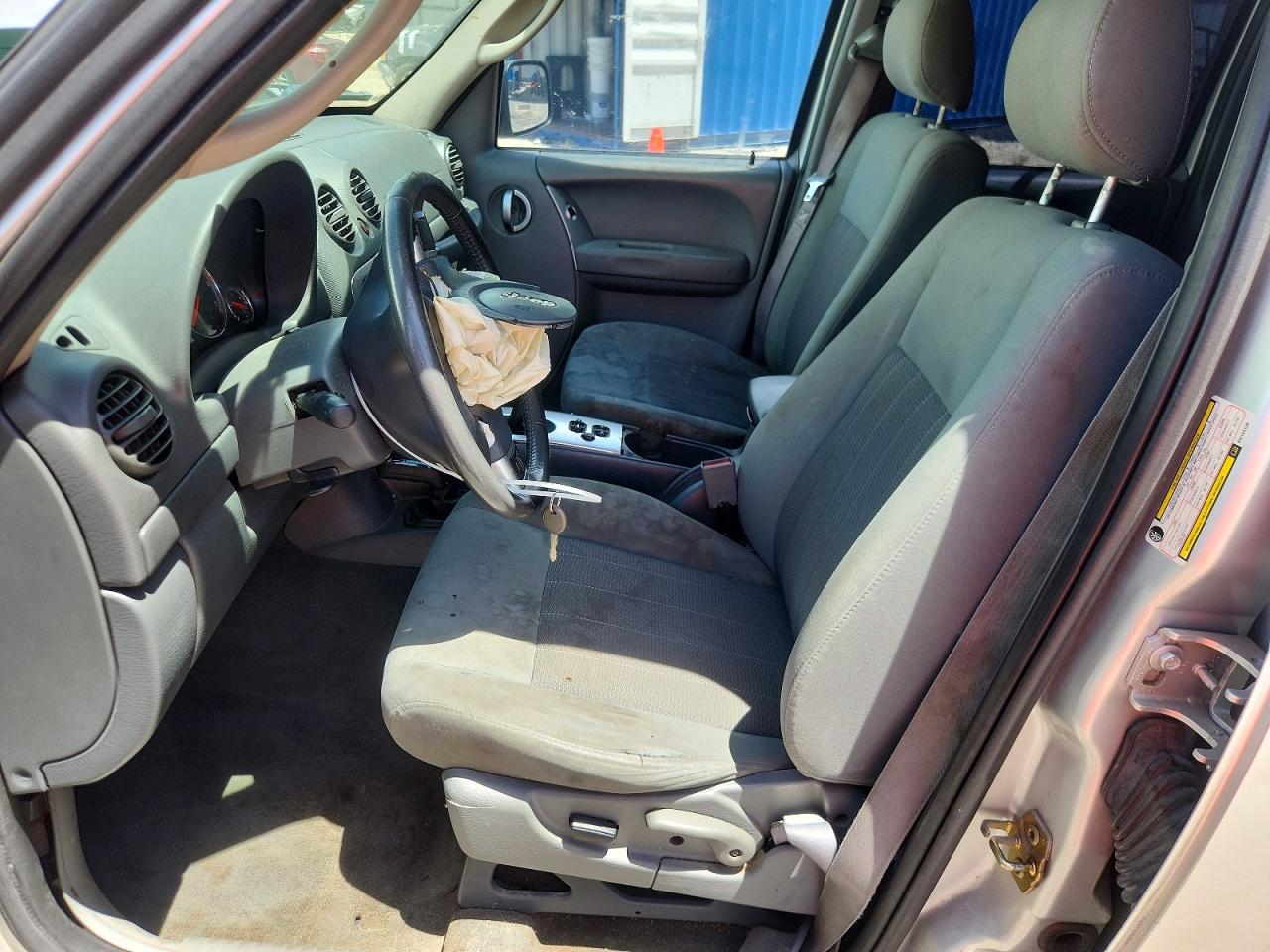 2006 Jeep Liberty Limited Silver vin: 1J8GL58K96W144136