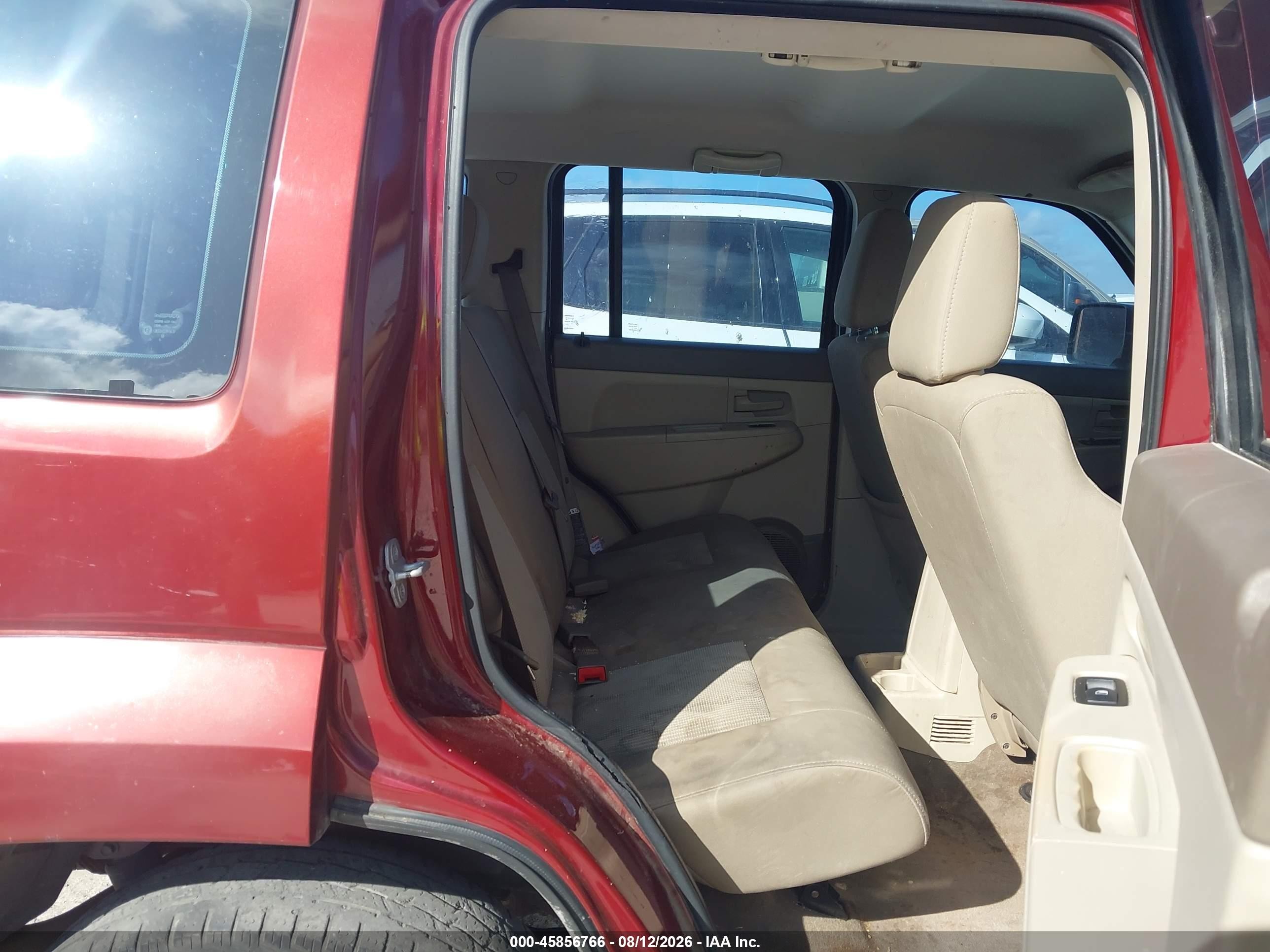 2008 Jeep Liberty Sport Maroon vin: 1J8GN28K08W143954