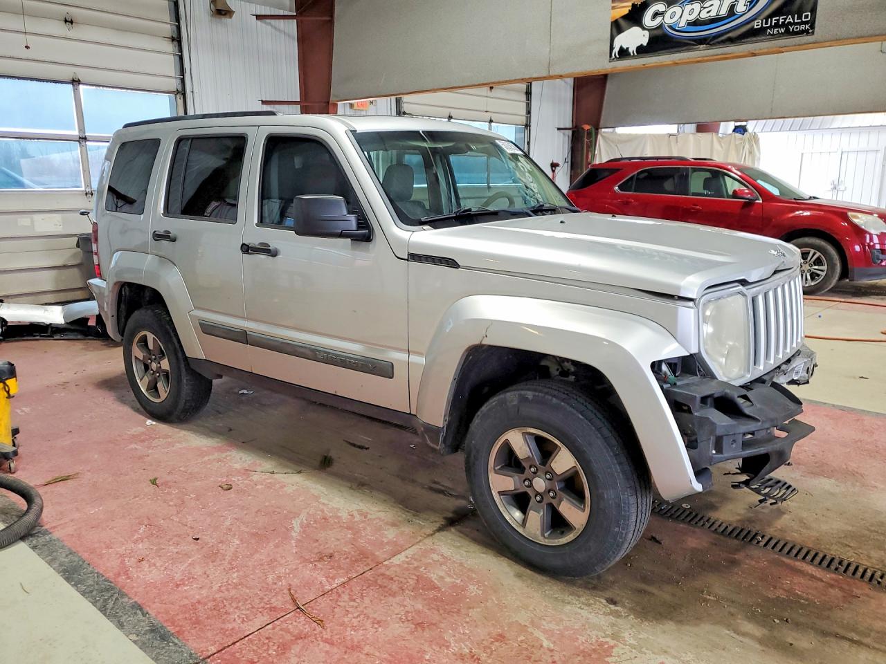 2008 Jeep Liberty Sport Silver vin: 1J8GN28K08W246789